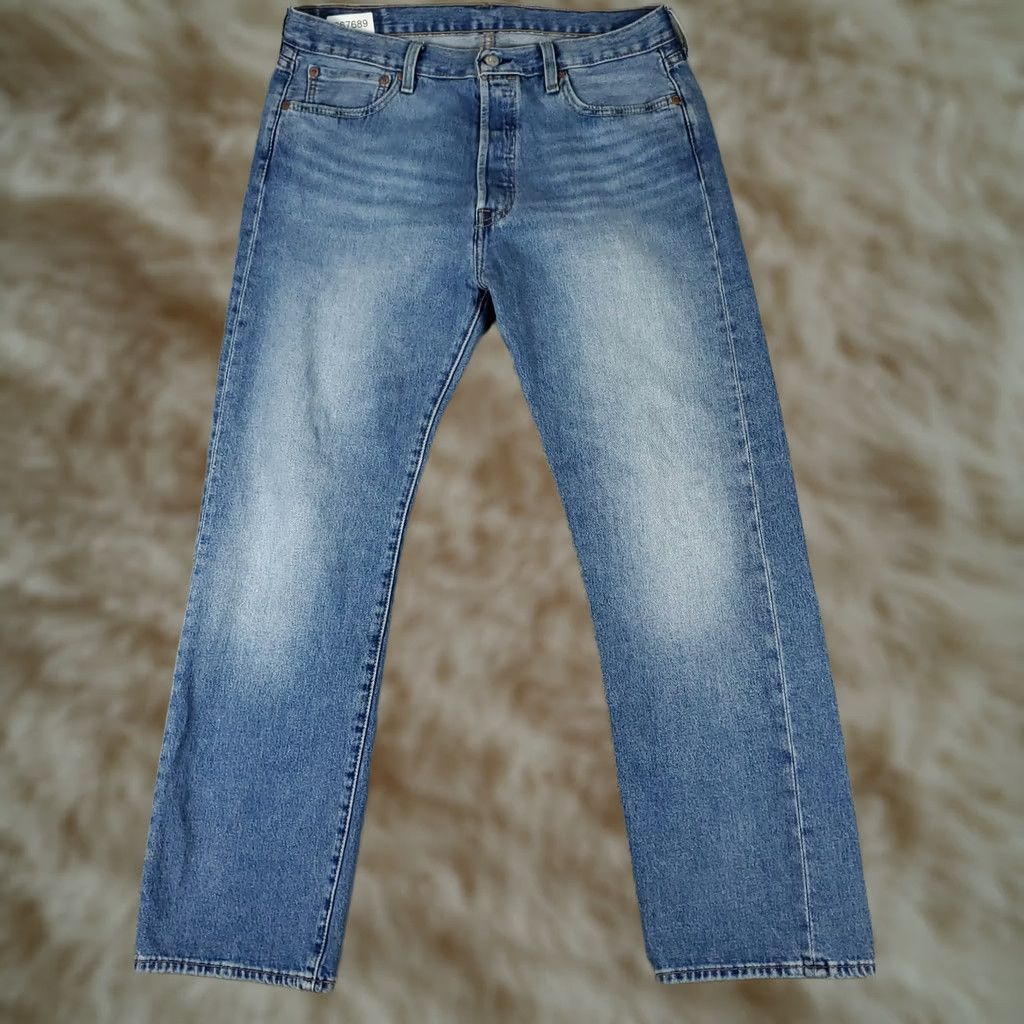Levi's Levi's 501 Jeans Mens Regular Fit Blue Denim Button Fly Straight Leg 34x30 Pants Size US 34 / EU 50 - 1 Thumbnail