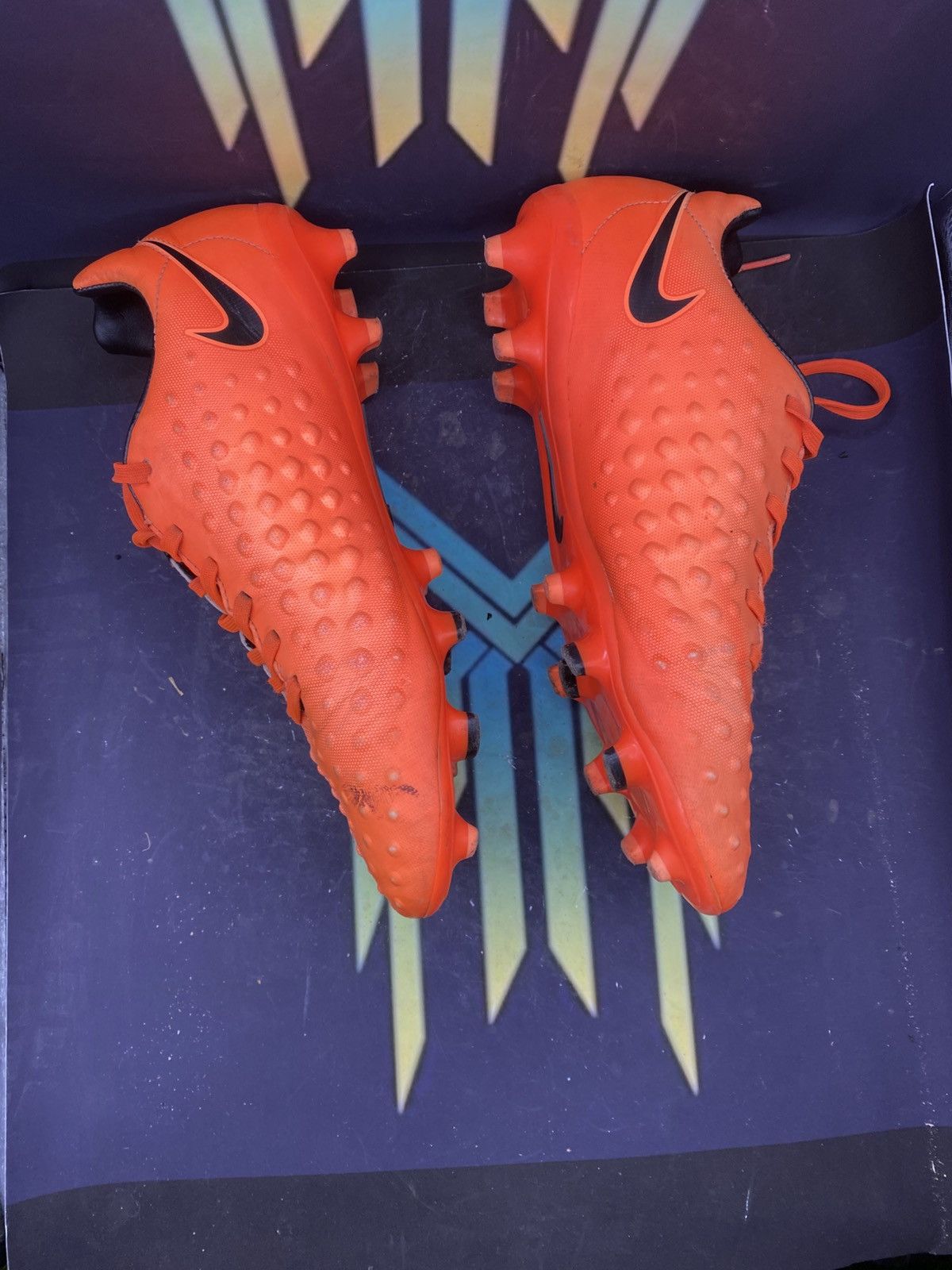 Nike Nike magistas Size US 7 / EU 40 - 8 Thumbnail
