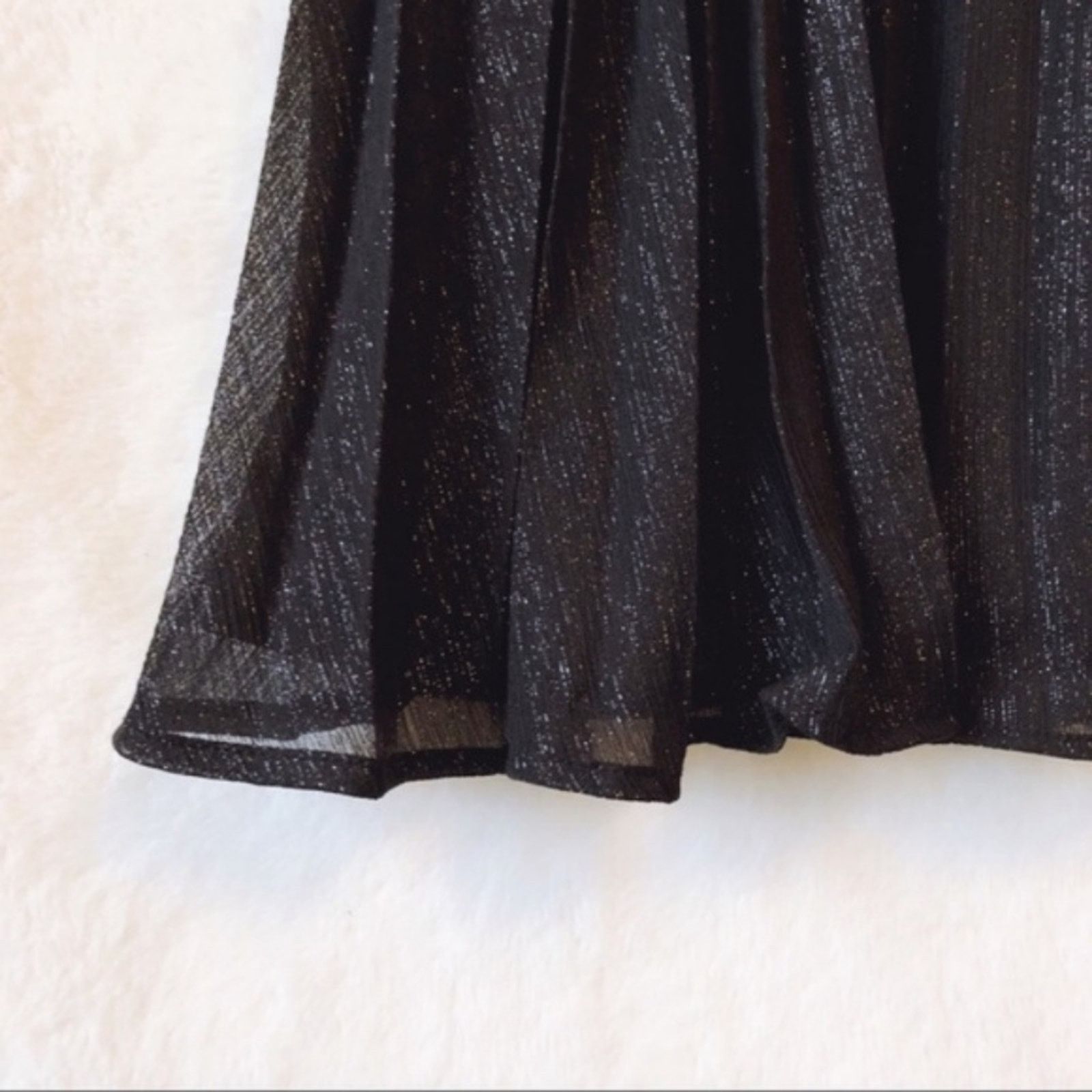 Other New York & Company Black Metallic Pleated Midi Skirt Size 28" / US 6 / IT 42 - 3 Thumbnail