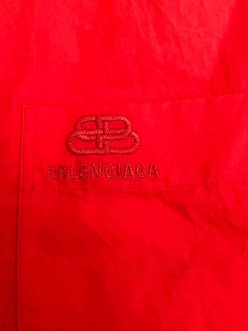 Balenciaga Balenciaga size 37 Chest Snap Embroidered Shirt Red Size US S / EU 44-46 / 1 - 2 Thumbnail