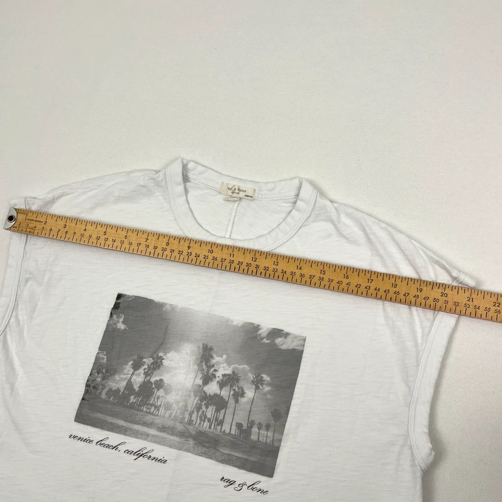 Rag & Bone Rag & Bone Shirt Womens 2XS XXS Oversized Boxy White Venice Beach Muscle Graphic Shirt Womens 2XS XXS Oversized Boxy White Venice Beach Muscle Graphic Size XXS / US 00 / IT 34 - 6 Thumbnail