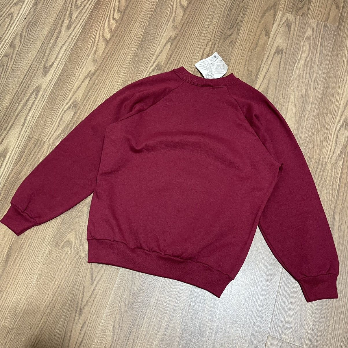 Vintage BRAND NEW Vintage Fruit Of Loom Sweatshirt Mens M burgundy Size US M / EU 48-50 / 2 - 5 Thumbnail