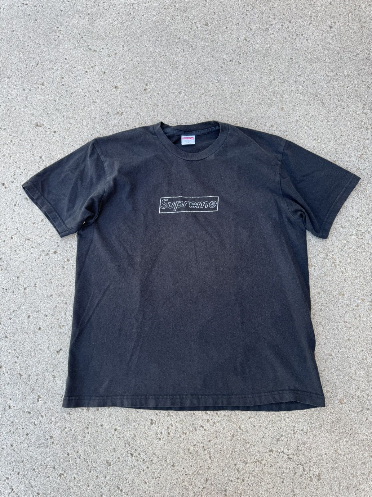Kaws × Supreme Supreme x Kaws Chalk Logo Tee “Light Pine