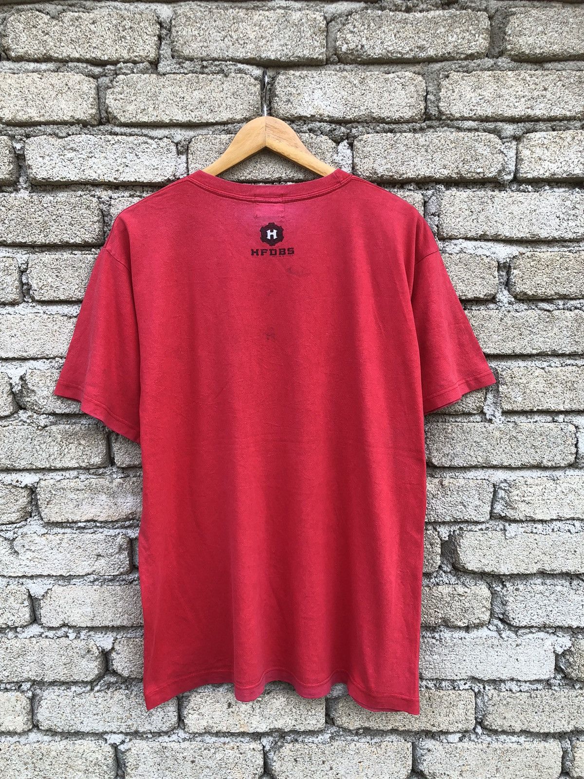 Vintage Vintage Sunfaded 90s MCBOX HI-FI DIGITAL BRAIN SYSTEM Tshirt Size US L / EU 52-54 / 3 - 9 Thumbnail