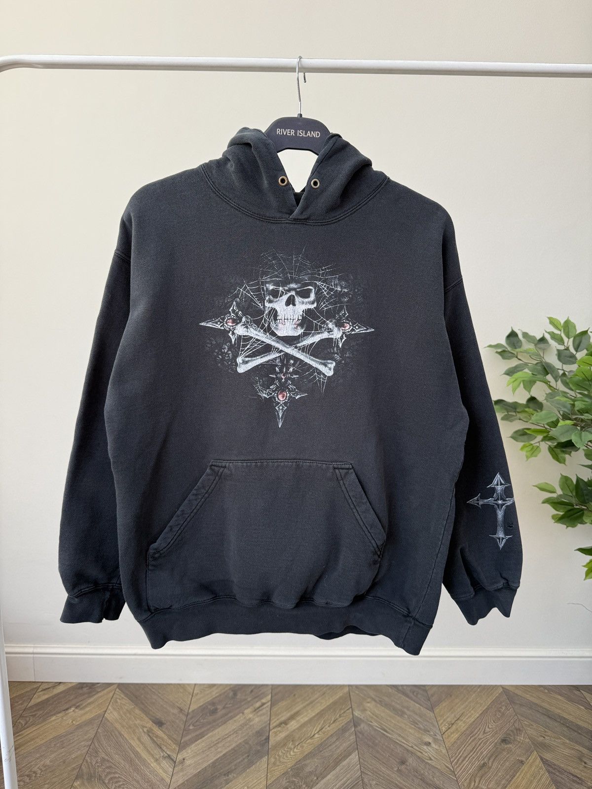 Other Vintage Spiral Gothic Skull Faded Distressed Y2K Rare Hoodie Size US S / EU 44-46 / 1 - 2 Thumbnail