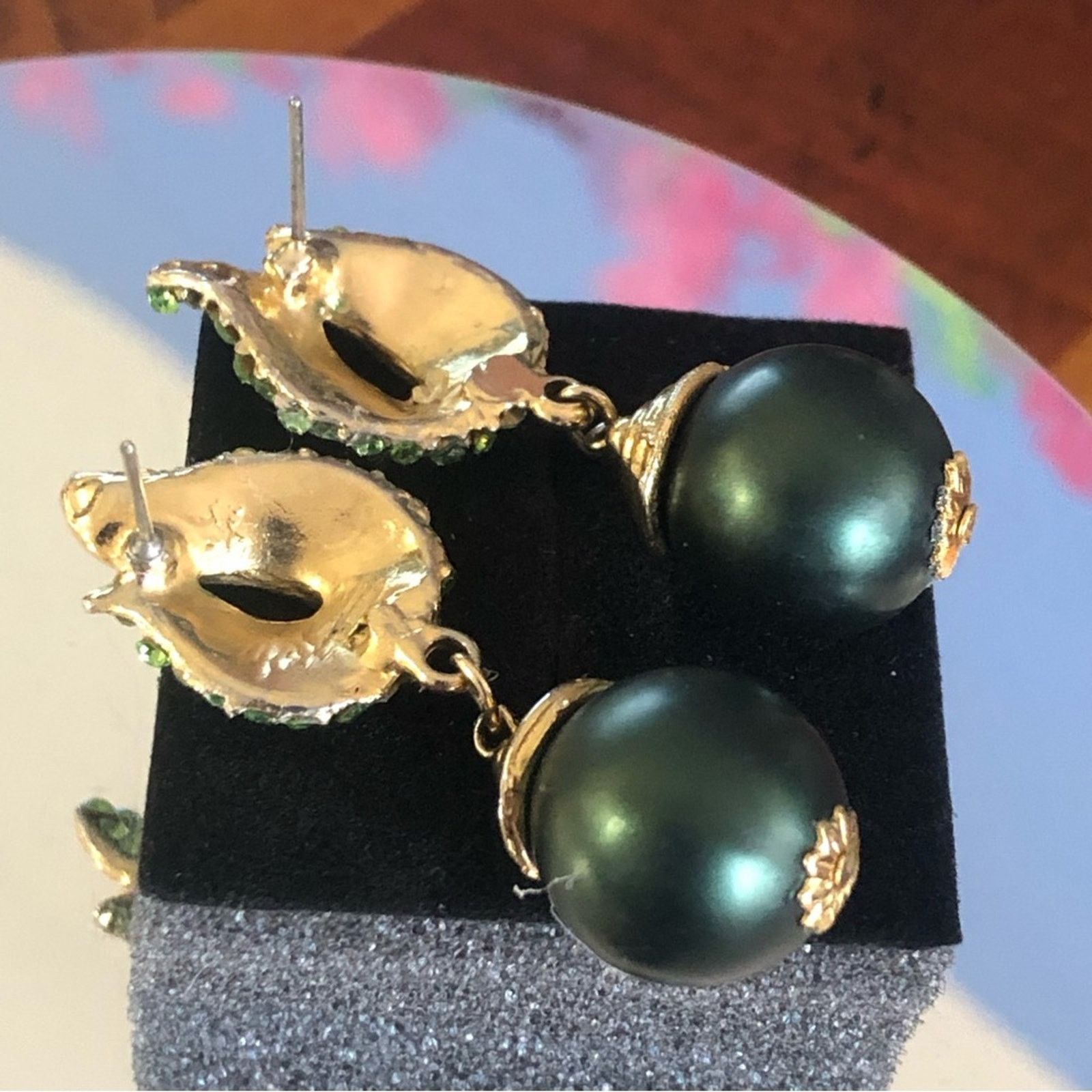 Vintage Vintage peridot rhinestone covered tulip pearl earring Size ONE SIZE - 6 Thumbnail