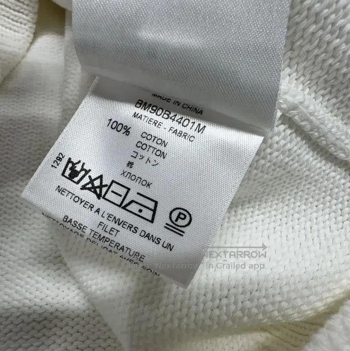 Givenchy Givenchy Logo Letter Print Crewneck Pullover Sweater. Size US S / EU 44-46 / 1 - 1 Thumbnail