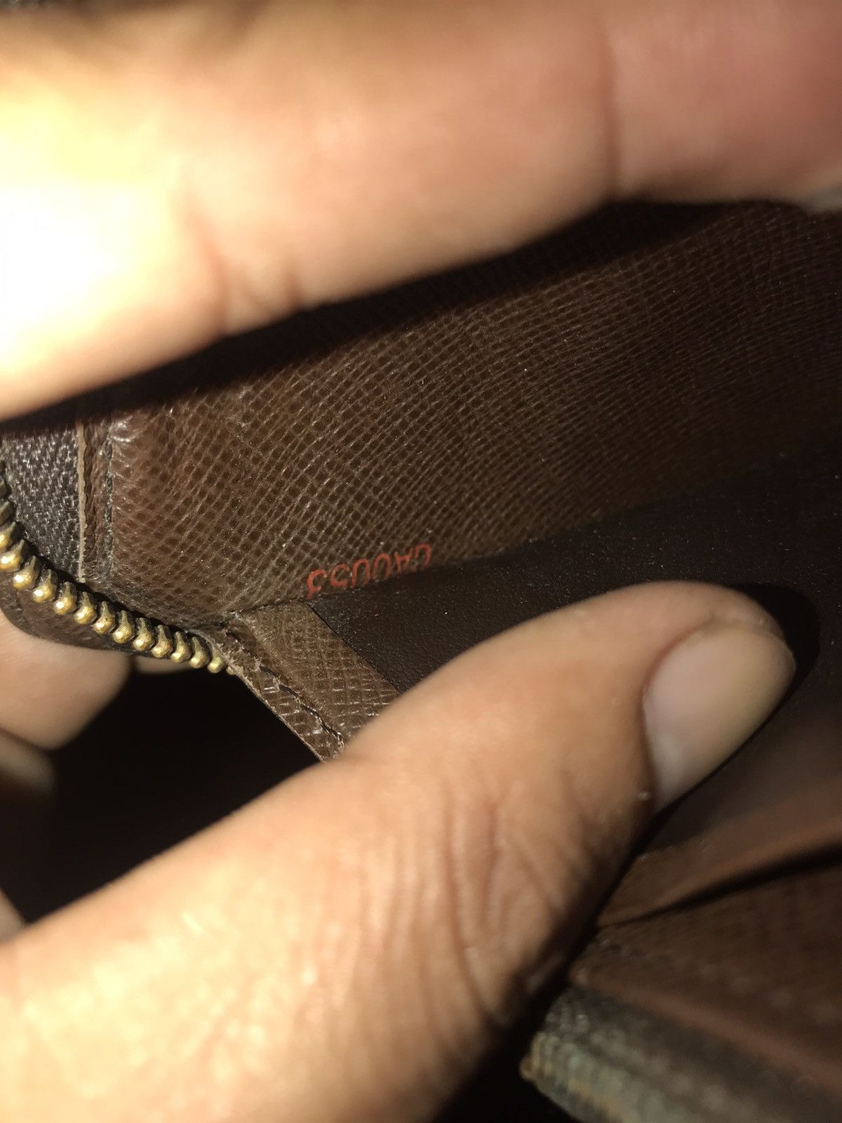 Louis Vuitton Authentic Louis Vuitton Zipper Wallet Size ONE SIZE - 7 Thumbnail