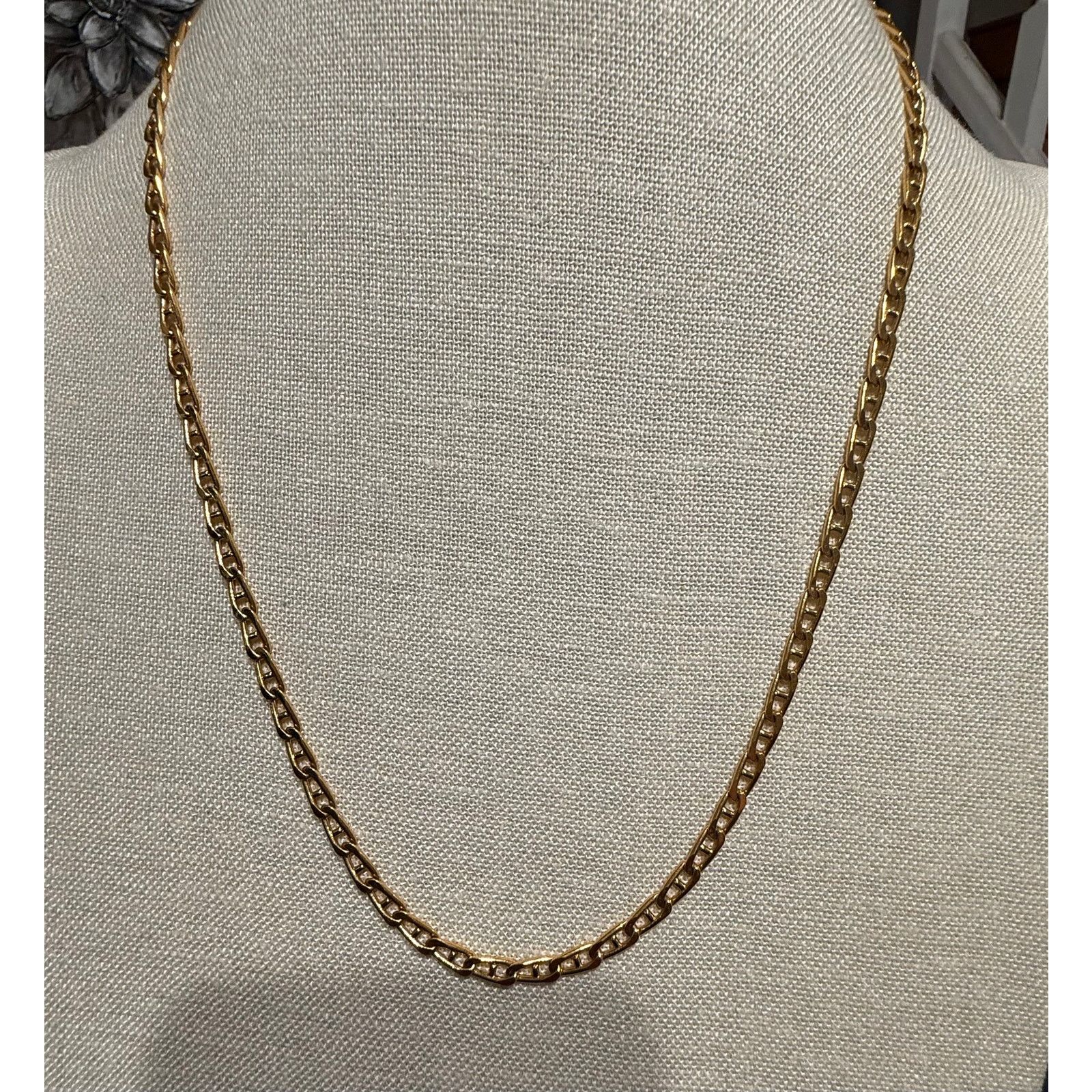 Monet Vintage Monet Gold Tone Chain Necklace 24” Signed Size ONE SIZE - 1 Thumbnail