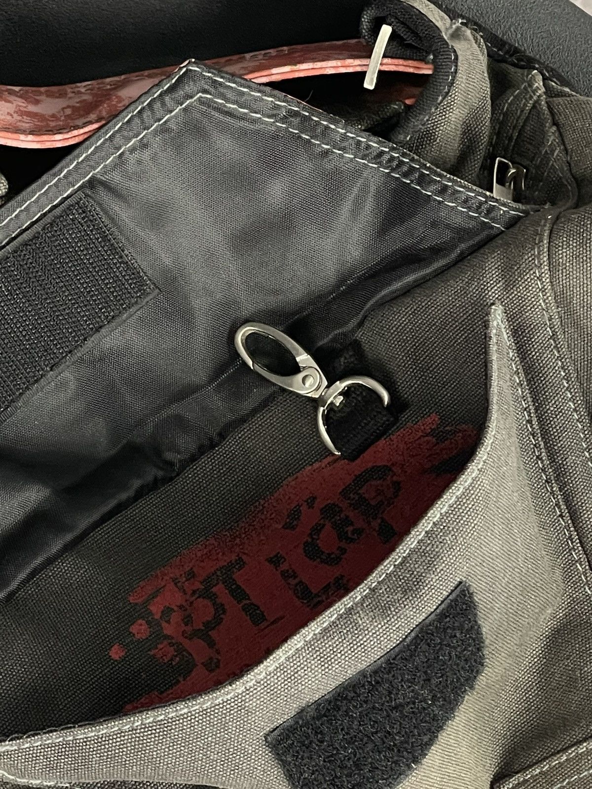 Japanese Brand × Le Grande Bleu (L.G.B.) × Marlboro Vintage Marlboro Y2K Zip sling bag Crossbody Archive Size ONE SIZE - 10 Thumbnail