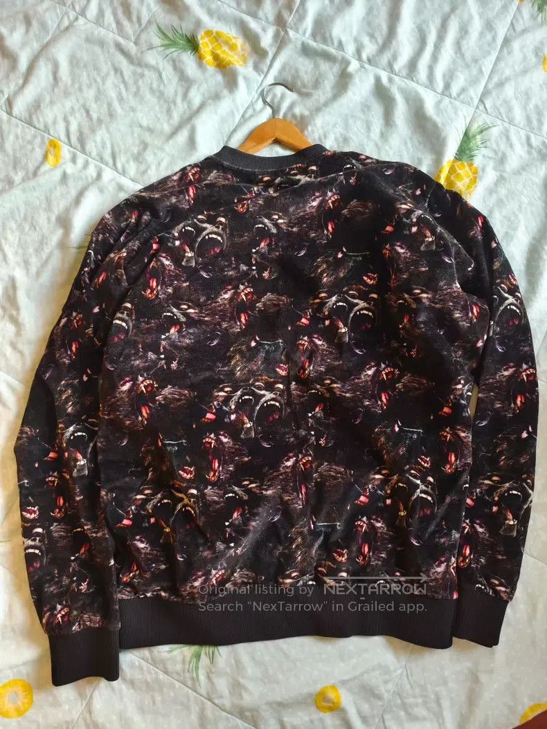 Givenchy Givenchy Group of Monkeys Hoodie for Men Size US L / EU 52-54 / 3 - 4 Thumbnail