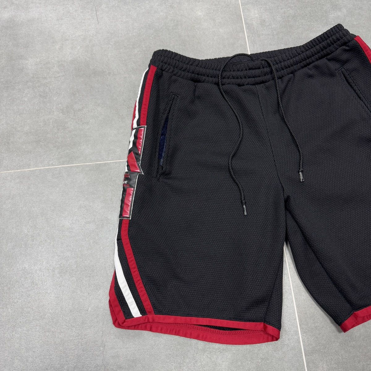Adidas × Vintage Vintage Adidas Three Stripes Shorts Size S Size US 30 / EU 46 - 3 Thumbnail