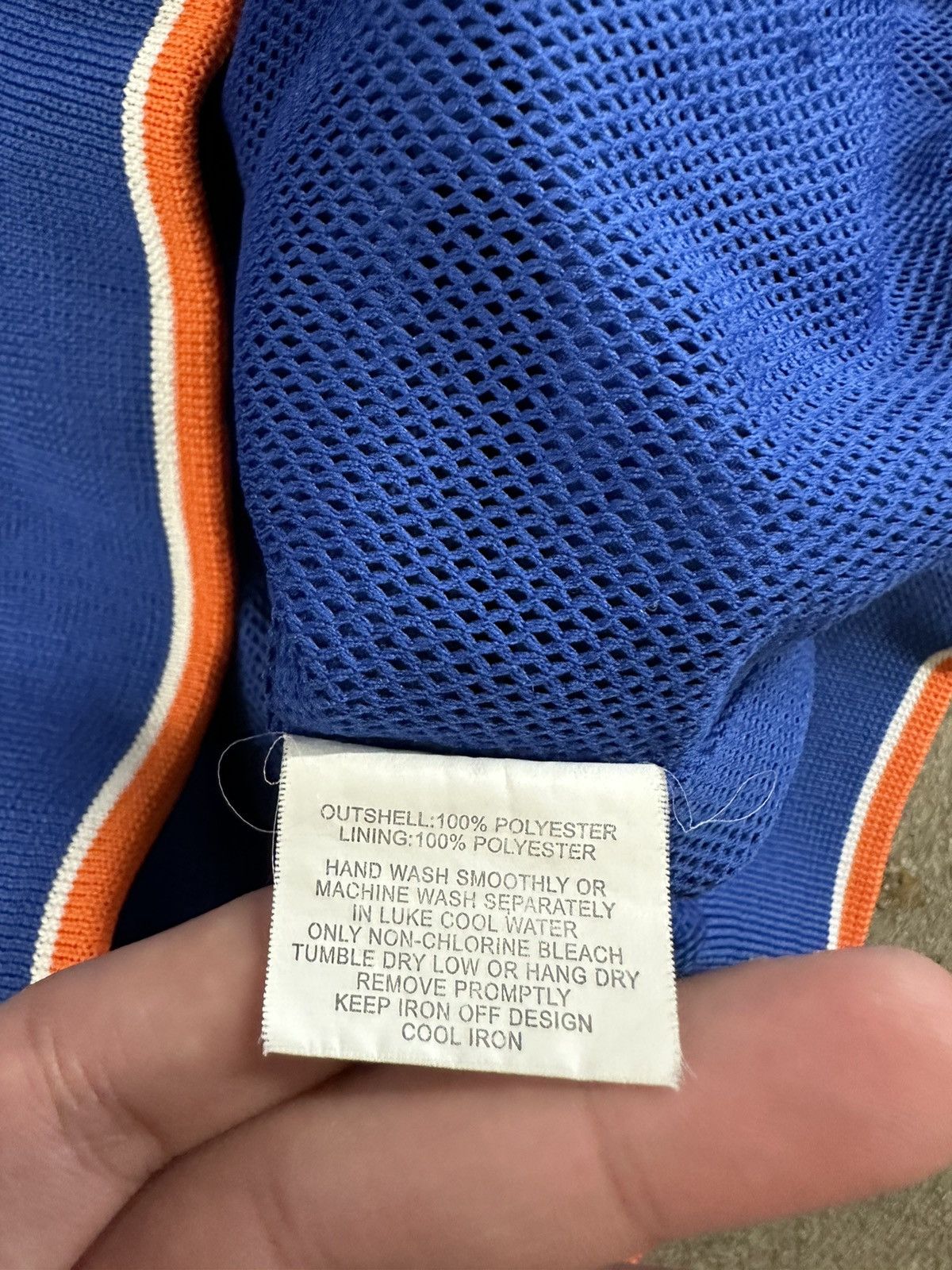 Vintage Vintage Y2K 00s Boise State Broncos Windbreaker Jacket Size US XL / EU 56 / 4 - 10 Thumbnail