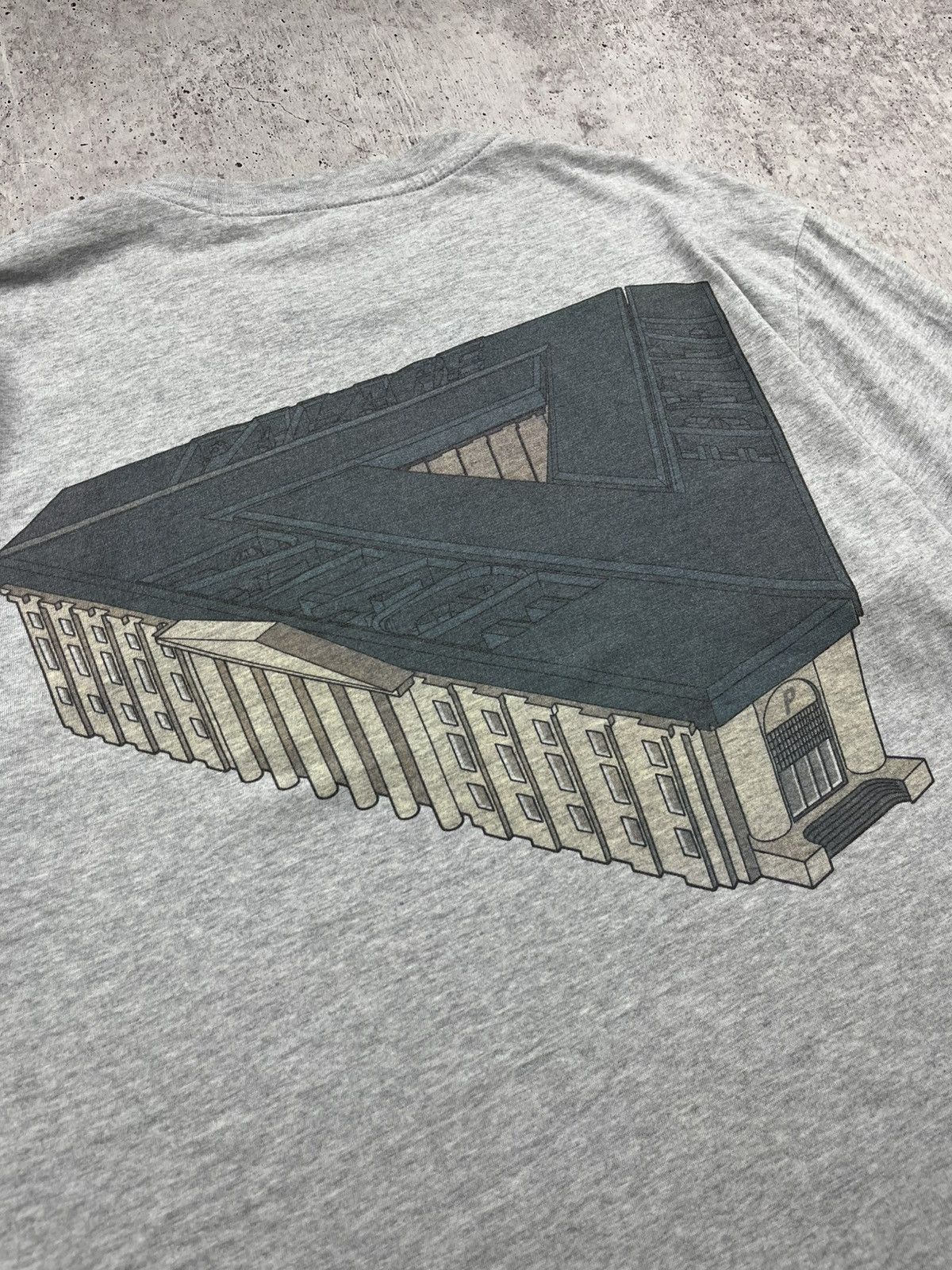 Palace Palace Palazzo Long Sleeve Grey Size US L / EU 52-54 / 3 - 8 Thumbnail