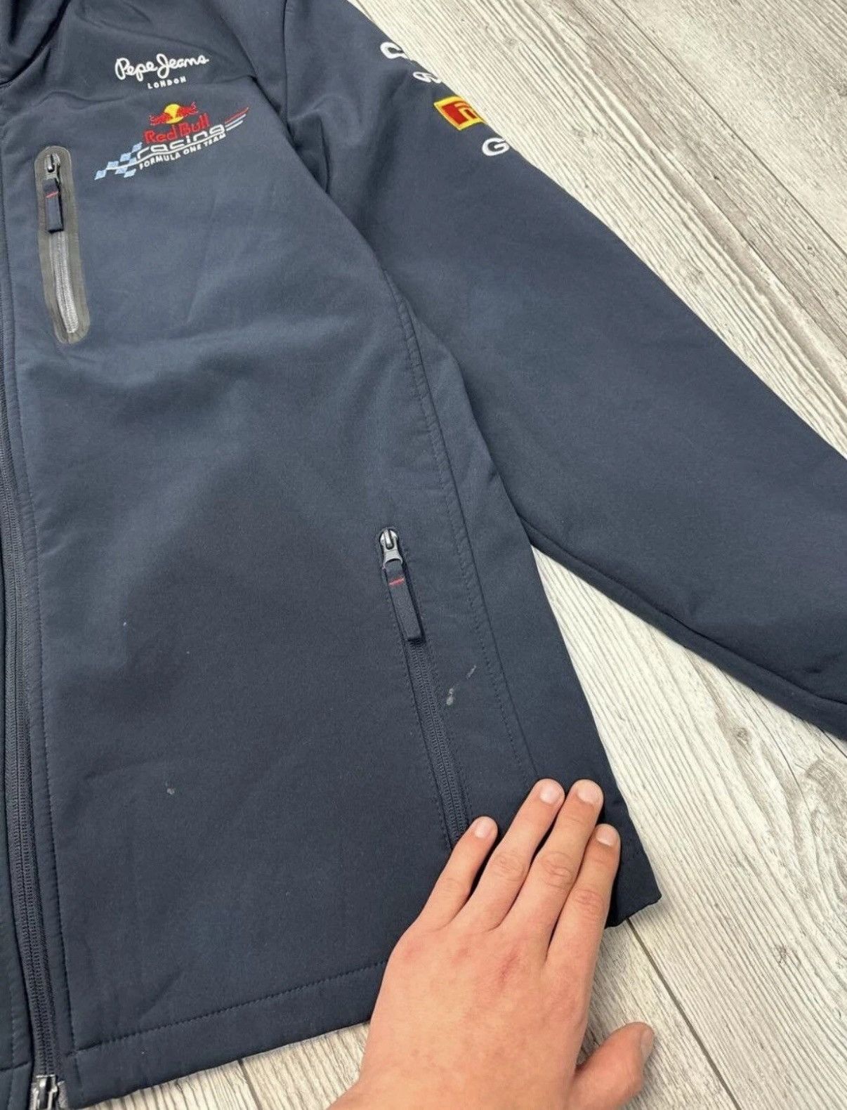 Red Bull Red Bull Infiniti Pepe jeans Racing Softshell Jacket Men’s Size US XXL / EU 58 / 5 - 10 Thumbnail