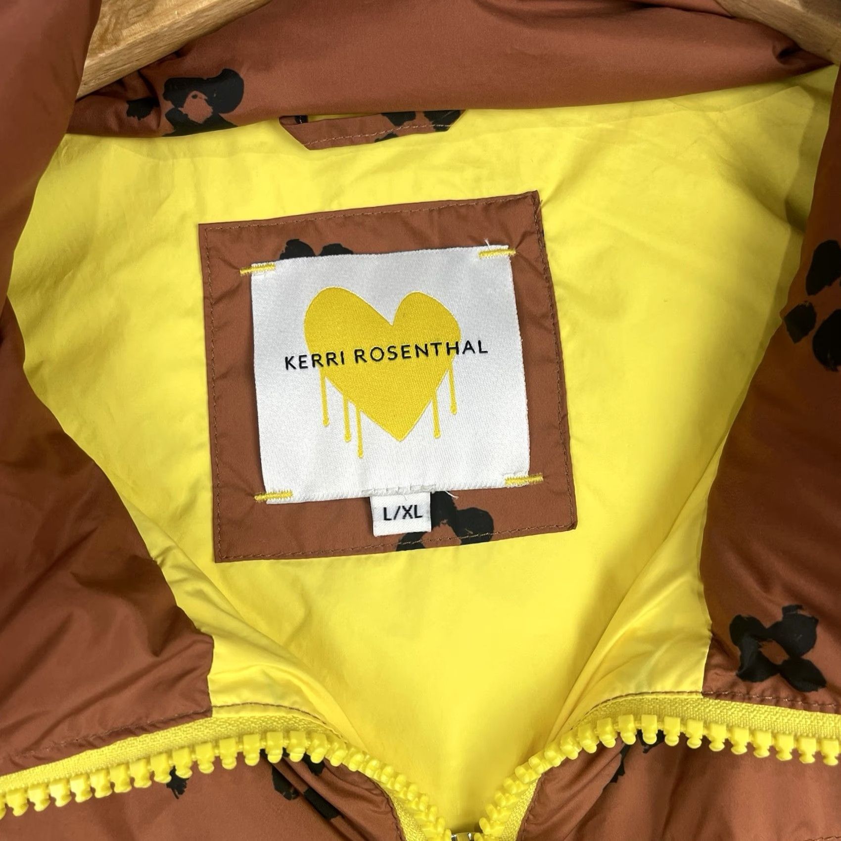 Vintage Kerri Rosenthal Vest Womens Large XL Brown Yellow Happy Daisy Puffer Full Zip Size XL / US 12-14 / IT 48-50 - 4 Thumbnail