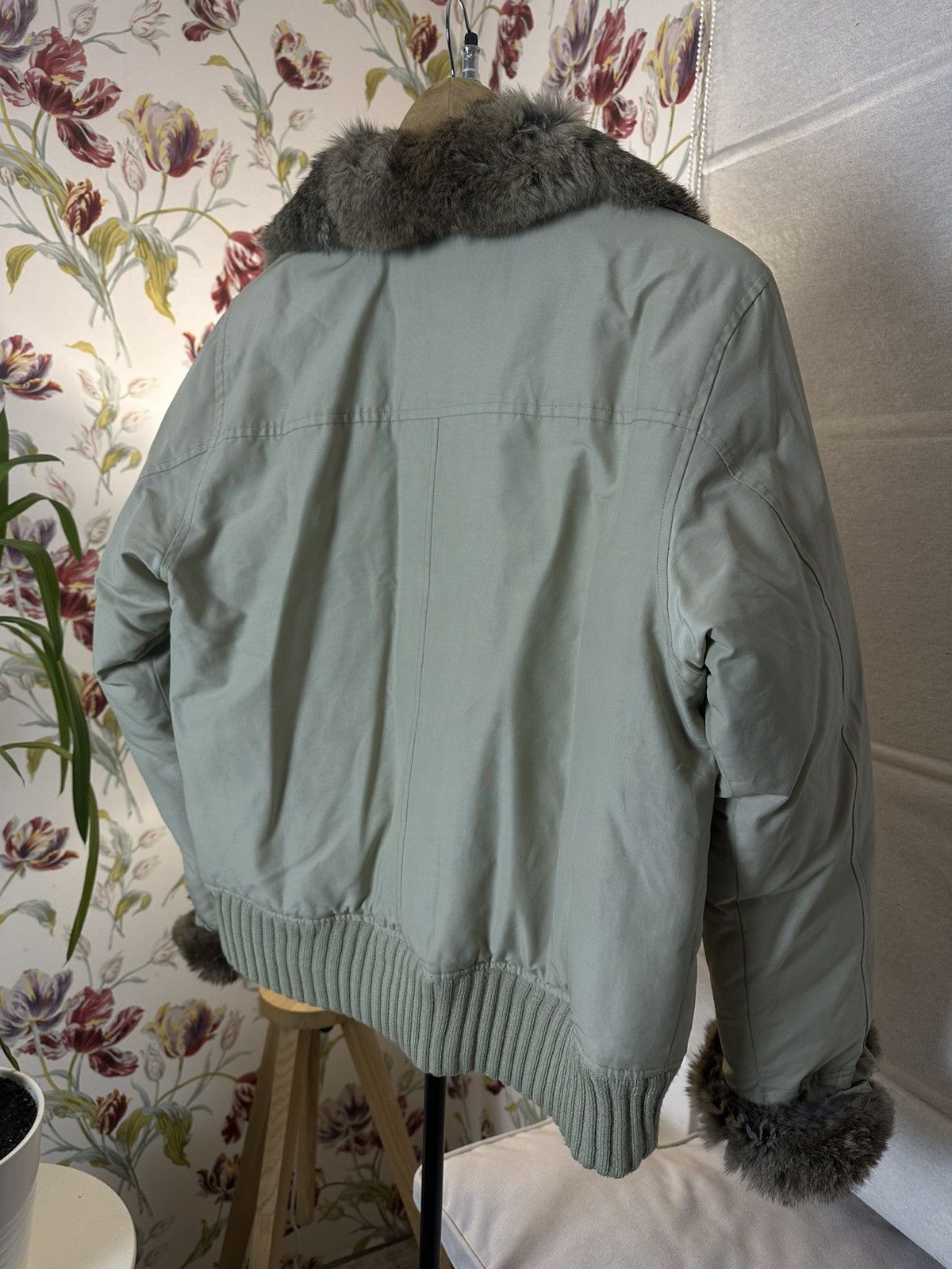 Vintage × Woolrich Woolen Mills Vintage Down Jaket Beige Woolrich rabbit fur M-L Size US M / EU 48-50 / 2 - 11 Thumbnail