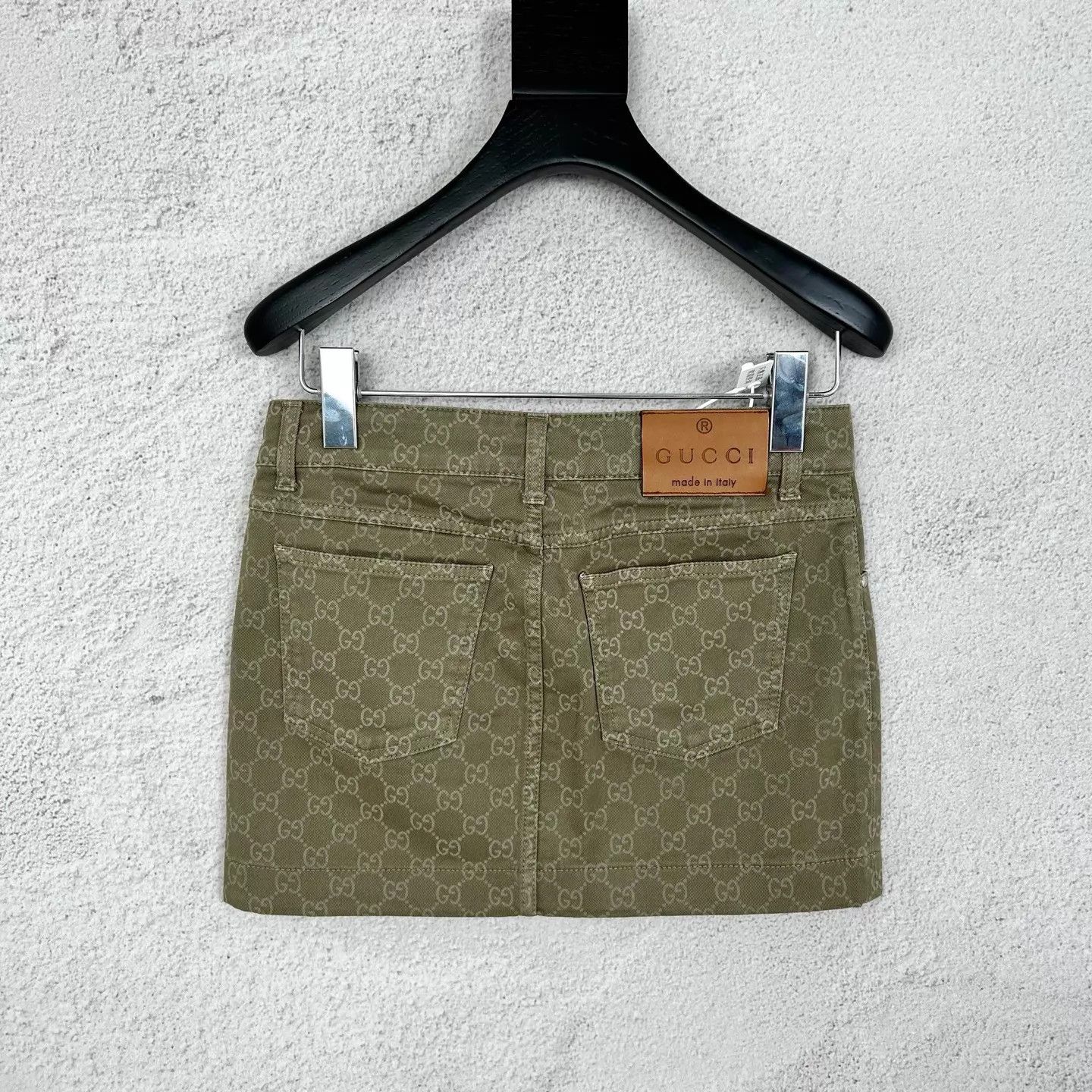 Gucci Gucci GG monogram denim skirts 36 Size 25" / US 0 / IT 36 - 2 Thumbnail