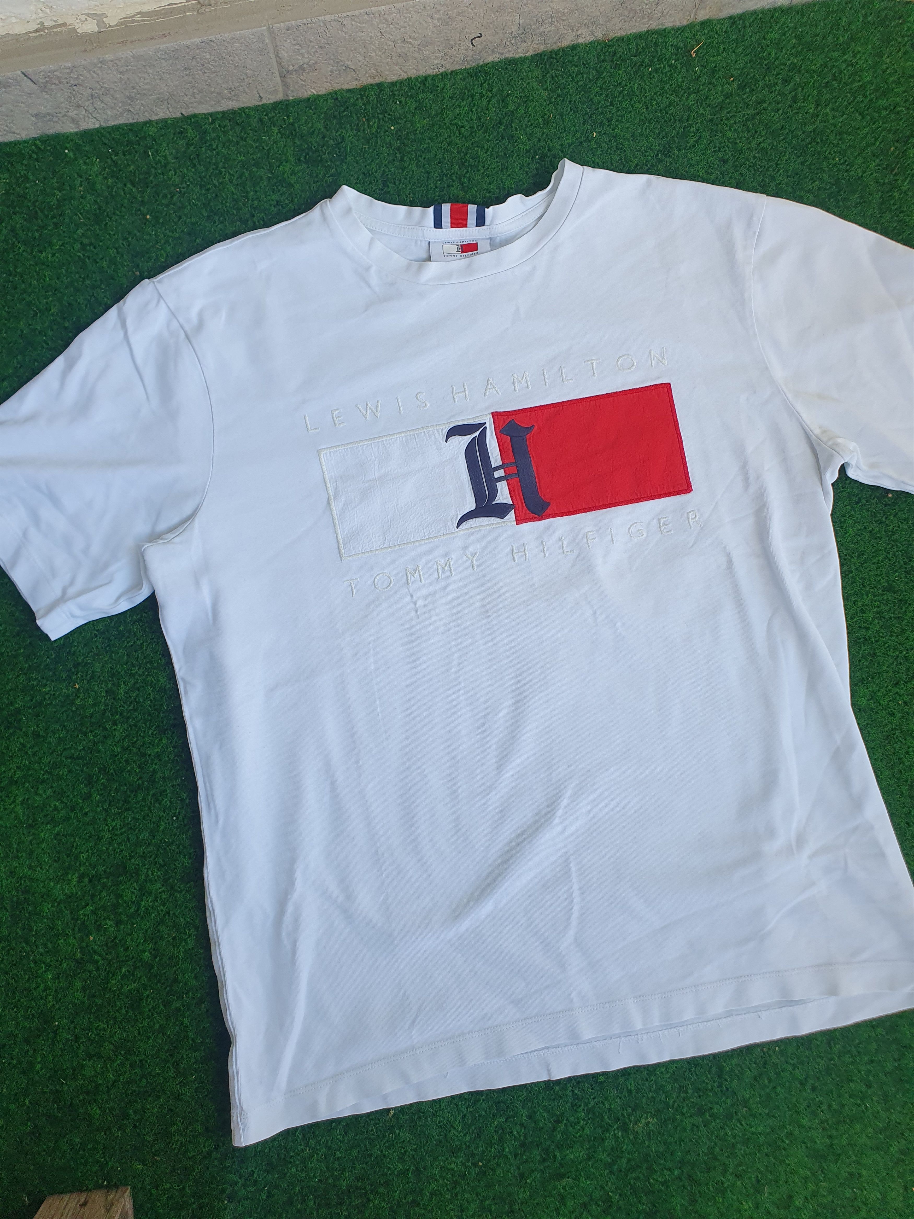 Tommy Hilfiger Tommy Hilfiger x Lewis Hamilton Big Flag t-shirt sz L Size US L / EU 52-54 / 3 - 5 Thumbnail