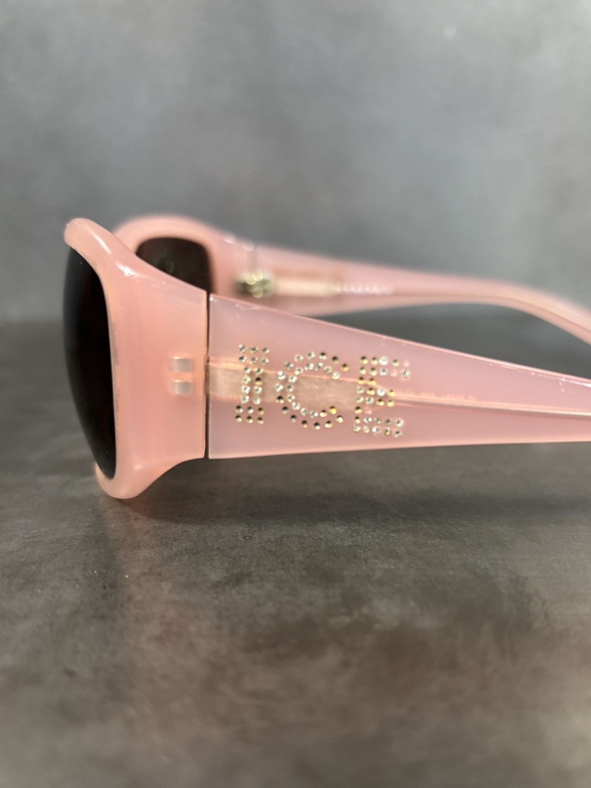 Iceberg 2000s ICEBERG Sunglasses Y2K Vintage Rhinestone Pink Jewel Size ONE SIZE - 11 Thumbnail
