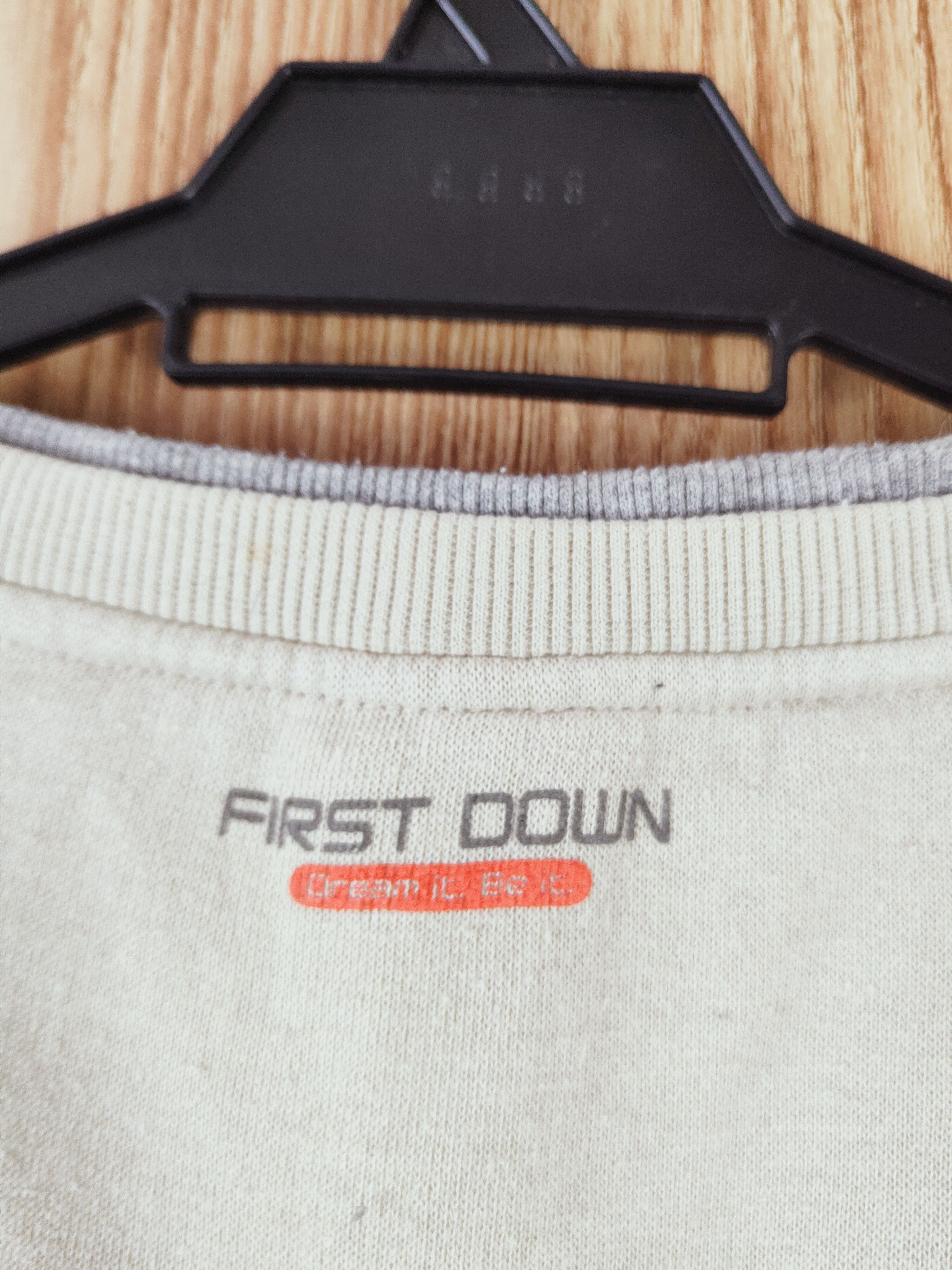 Japanese Brand × Vintage Vintage 💥 First Down Ivory Sweatshirts (nice material) Size L / US 10 / IT 46 - 9 Thumbnail