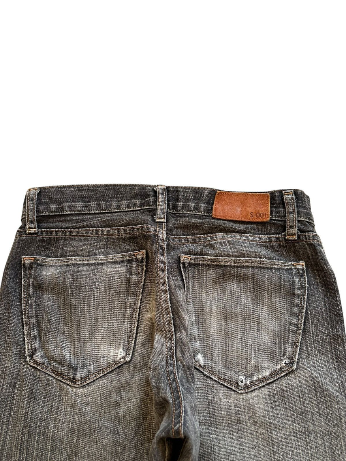 Uniqlo SALES🔥Vintage Uniqlo Faded Wash Distressed Loose Jeans Size US 28 / EU 44 - 8 Thumbnail