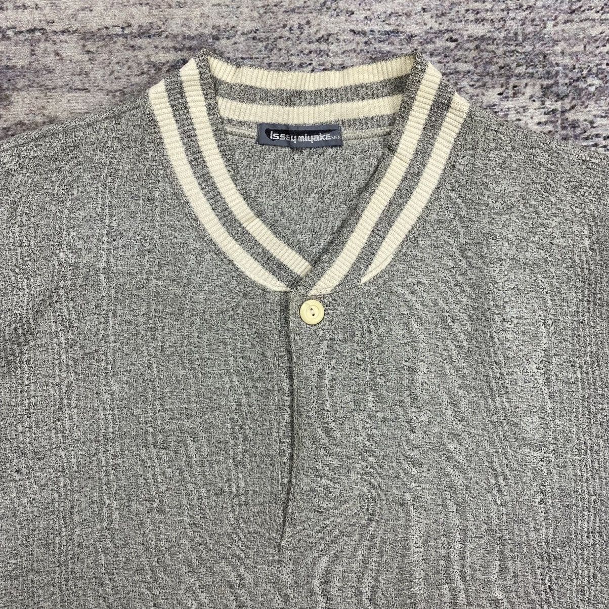 Issey Miyake Issey Miyake Men half button sweatshirt Size US M / EU 48-50 / 2 - 5 Thumbnail