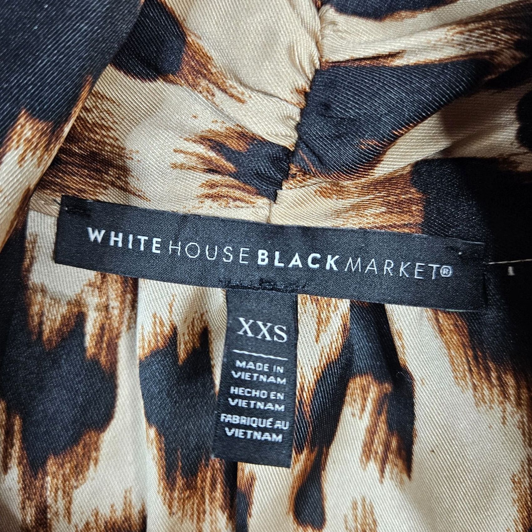 White House Black Market White House Black Market Blouse XS Leopard-Print Bow Tie Neck Short Sleeve Multicolor Women’s Regular Size XXS / US 00 / IT 34 - 6 Thumbnail