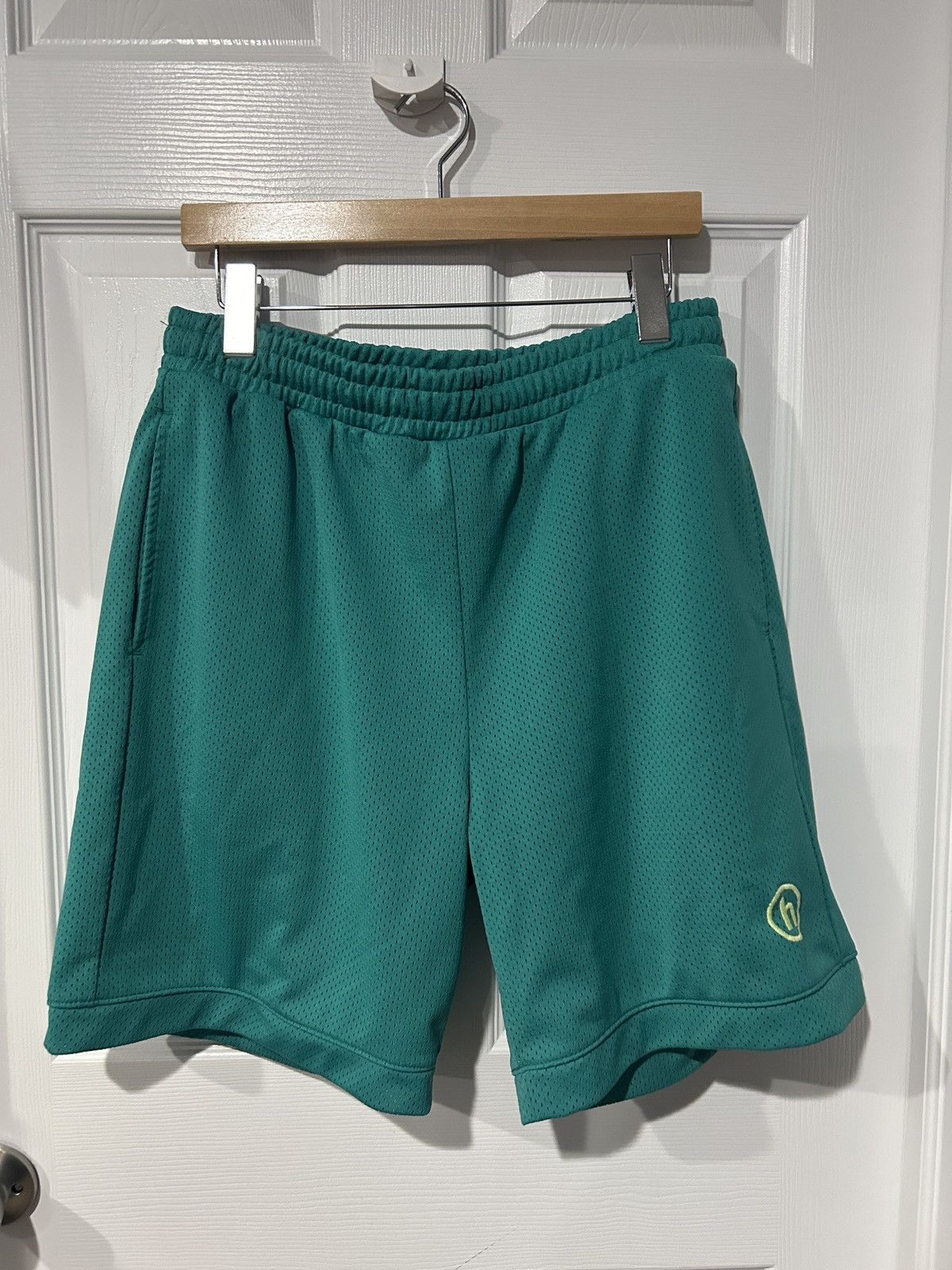 HIDDEN Hidden NY Mesh Basketball Shorts Green Teal Eric Emanuel Size US 34 / EU 50 - 1 Thumbnail