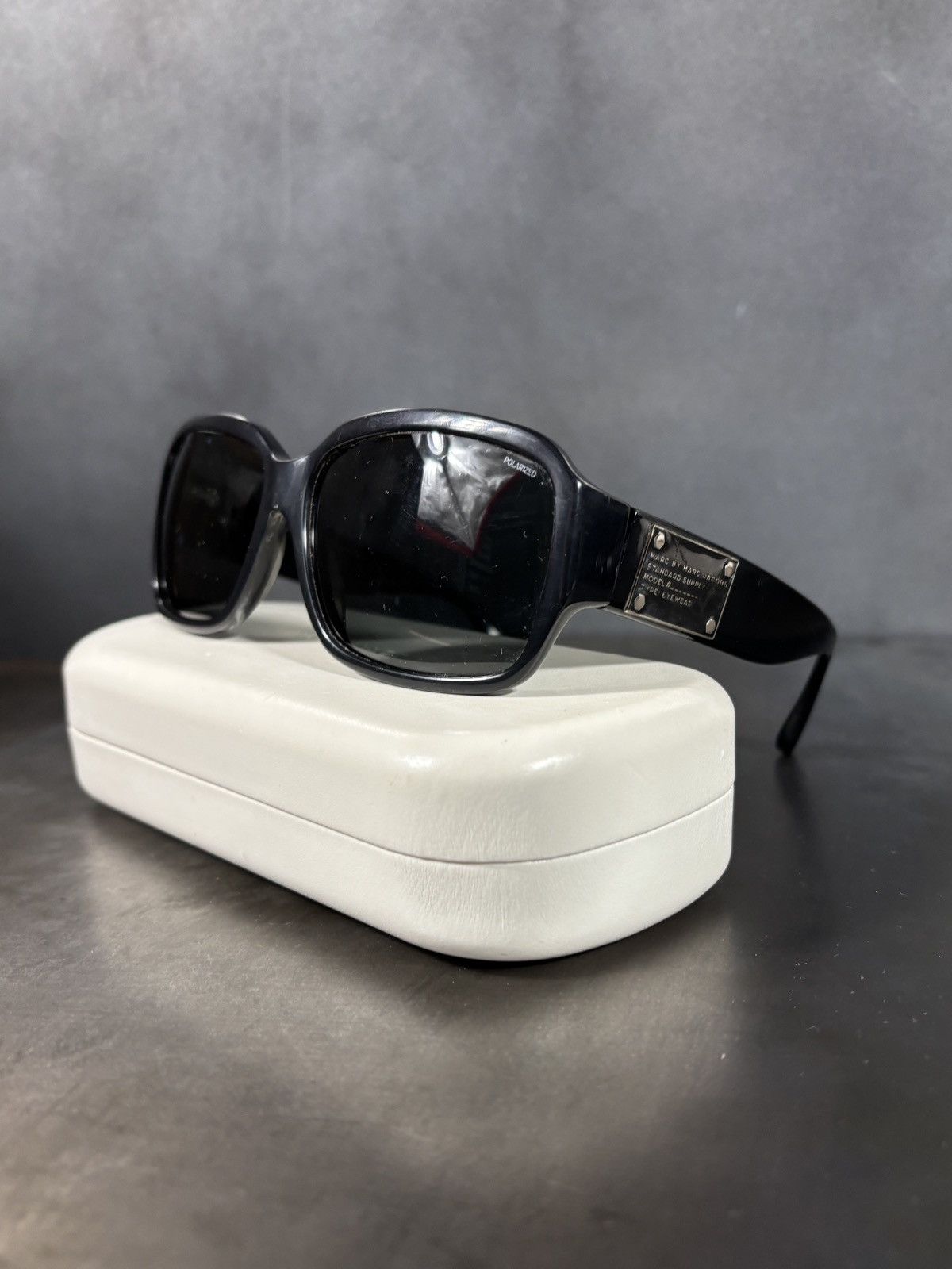 Marc Jacobs 2010s Marc Jacobs Sunglasses Oversized MMJ 075/S Case Size ONE SIZE - 1 Thumbnail