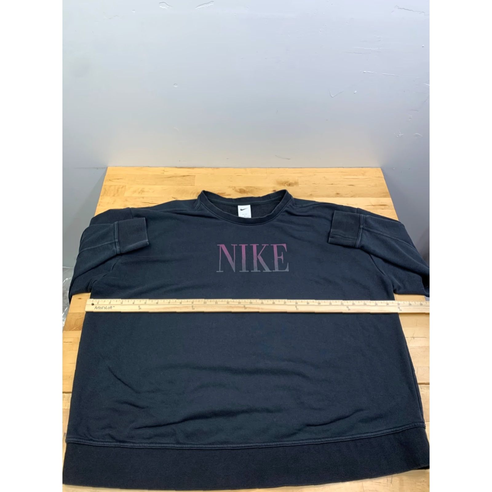 Nike Nike Sweatshirt Crew Neck Pullover Women XL Black Logo Activewear Sweatshirt Logo All Seasons Winter Fall Mens Womens? Size XL / US 12-14 / IT 48-50 - 4 Thumbnail