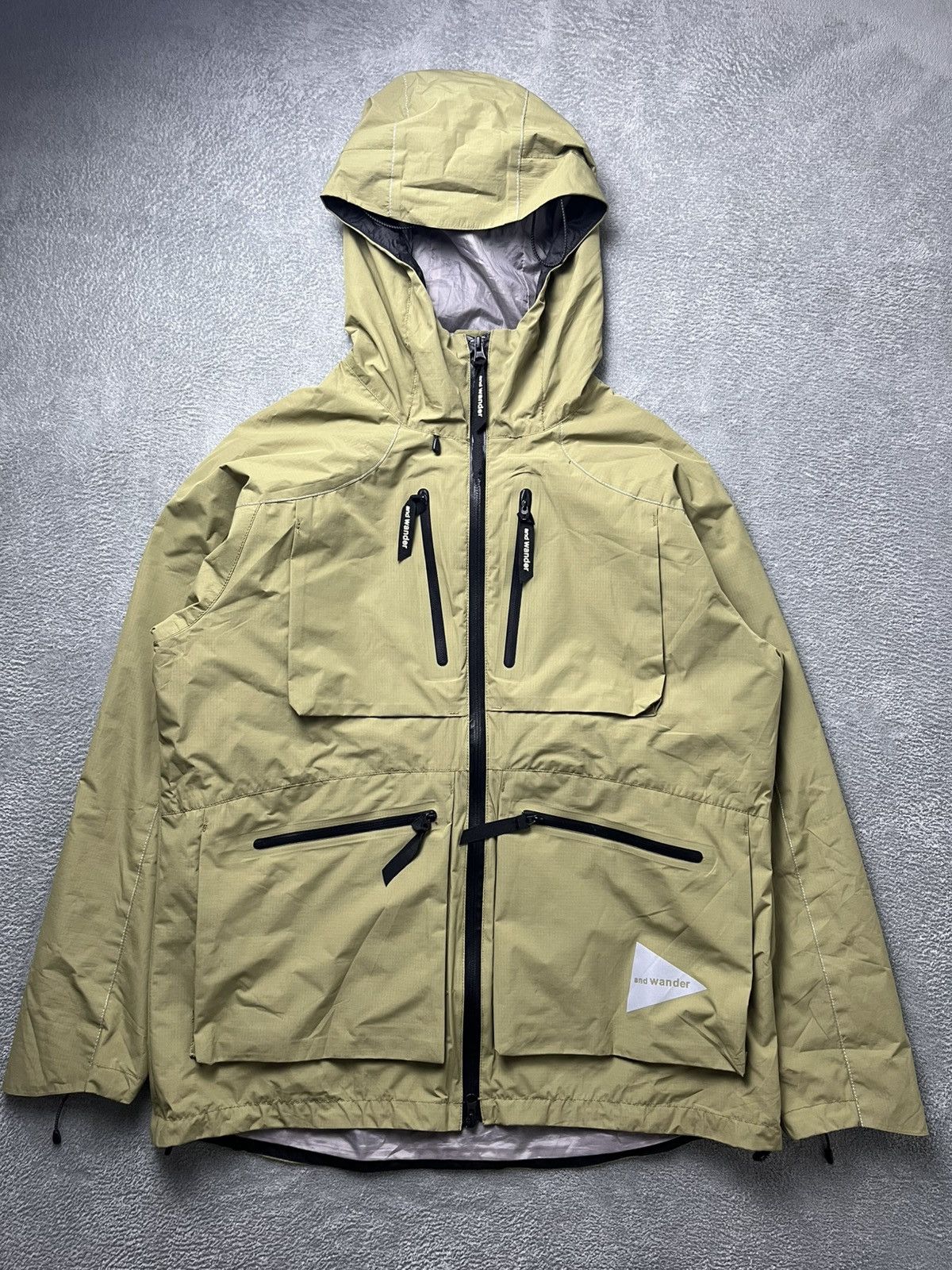 And Wander And Wander - AW/19 Event Dropping Pocket Rain Jacket Size US L / EU 52-54 / 3 - 2 Thumbnail