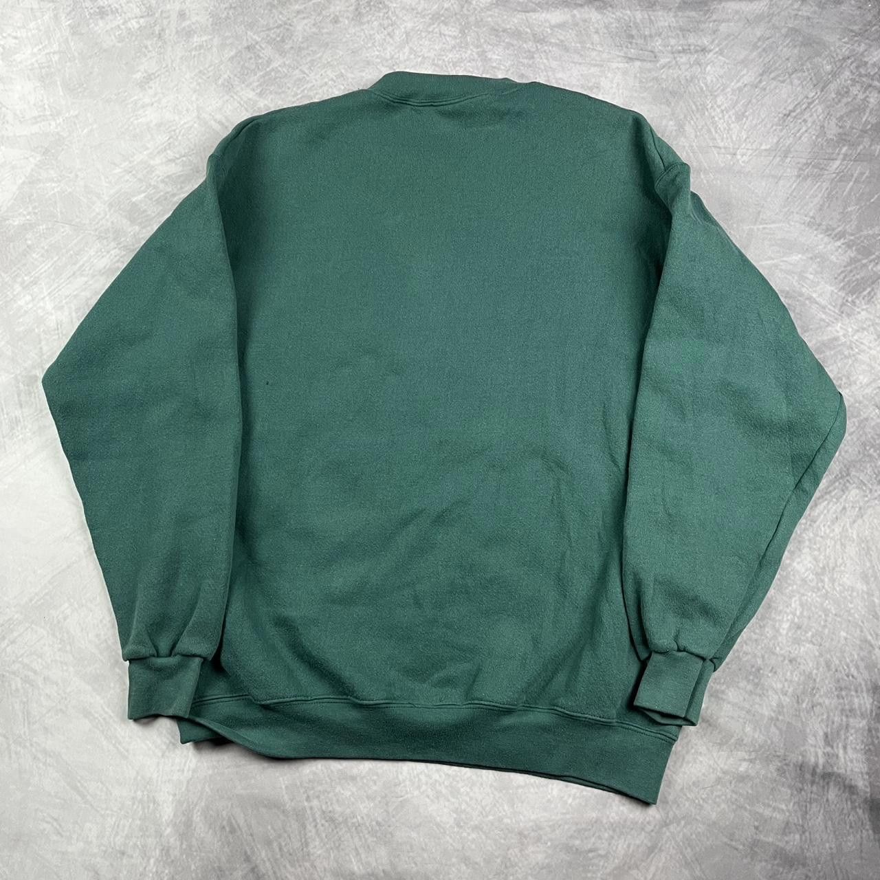 Disney Vintage Winnie the Pooh crewneck Size US L / EU 52-54 / 3 - 4 Thumbnail