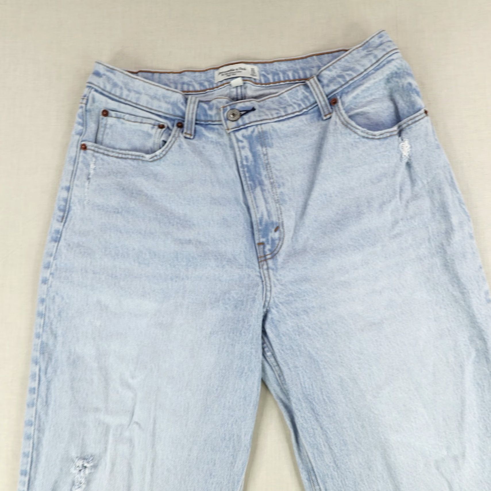 Abercrombie & Fitch VINTAGE Abercrombie & Fitch Jeans Women 12 Relaxed Fit High Rise Baggy 90s Blue Denim Size 30" / US 8 / IT 44 - 2 Thumbnail