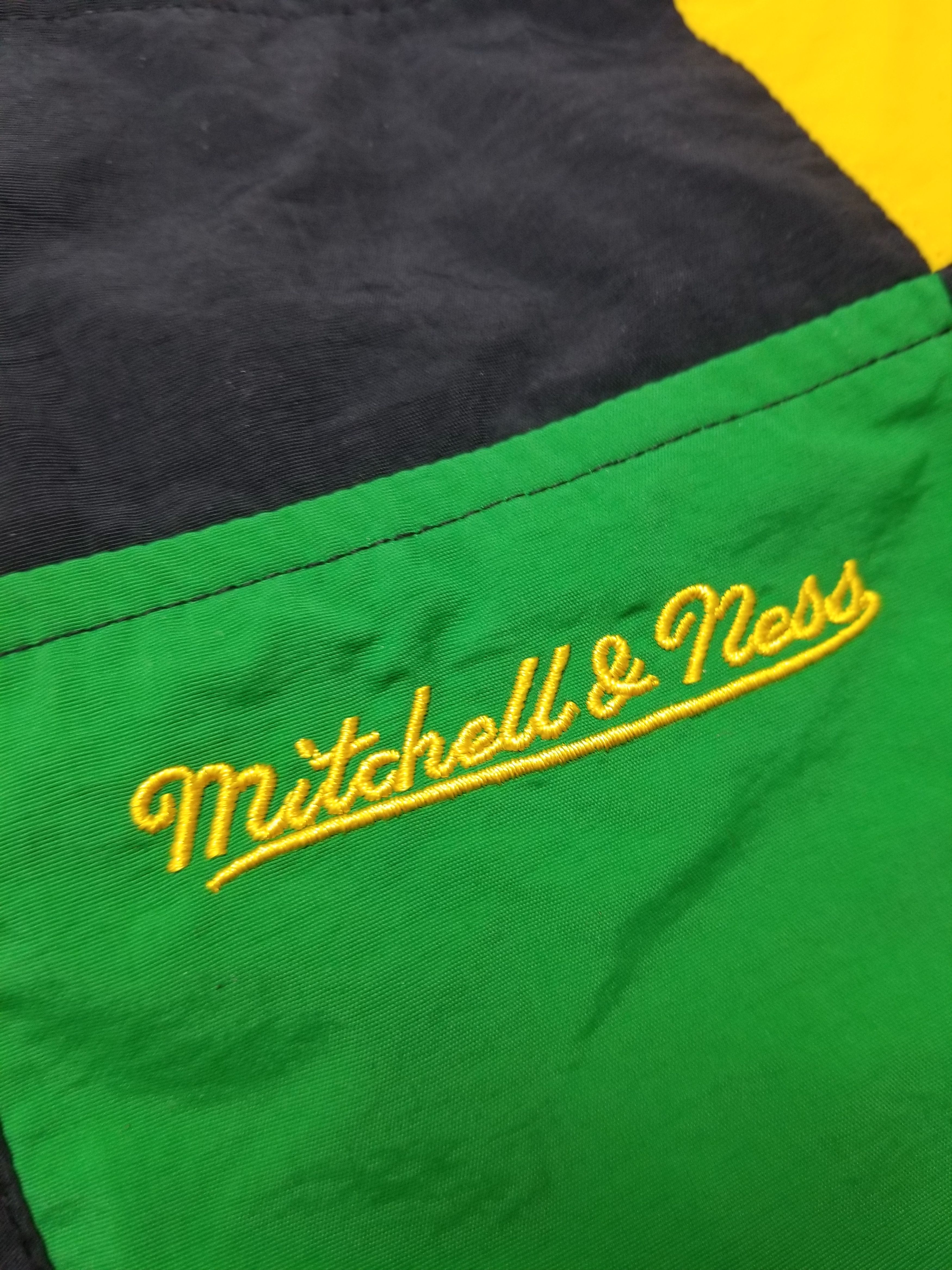 Mitchell & Ness LA Galaxy Mitchell & Ness Black Since '96 Windbreaker Jacket Size US L / EU 52-54 / 3 - 4 Thumbnail