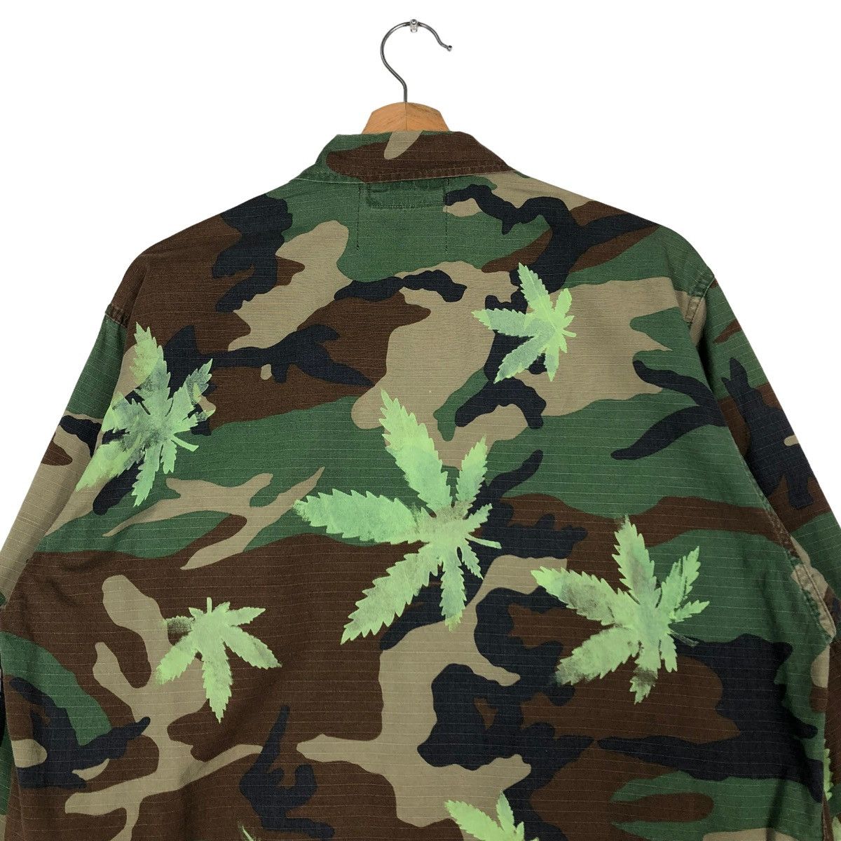 Japanese Brand 🔥Camo Jacket Multi Pocket Cargo Front Street Made in Italy Size US M / EU 48-50 / 2 - 9 Thumbnail