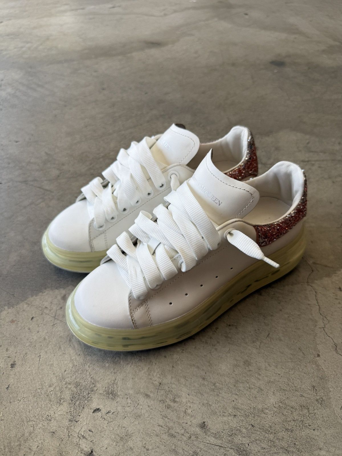 Alexander McQueen oversized sneaker IT size 37.5
