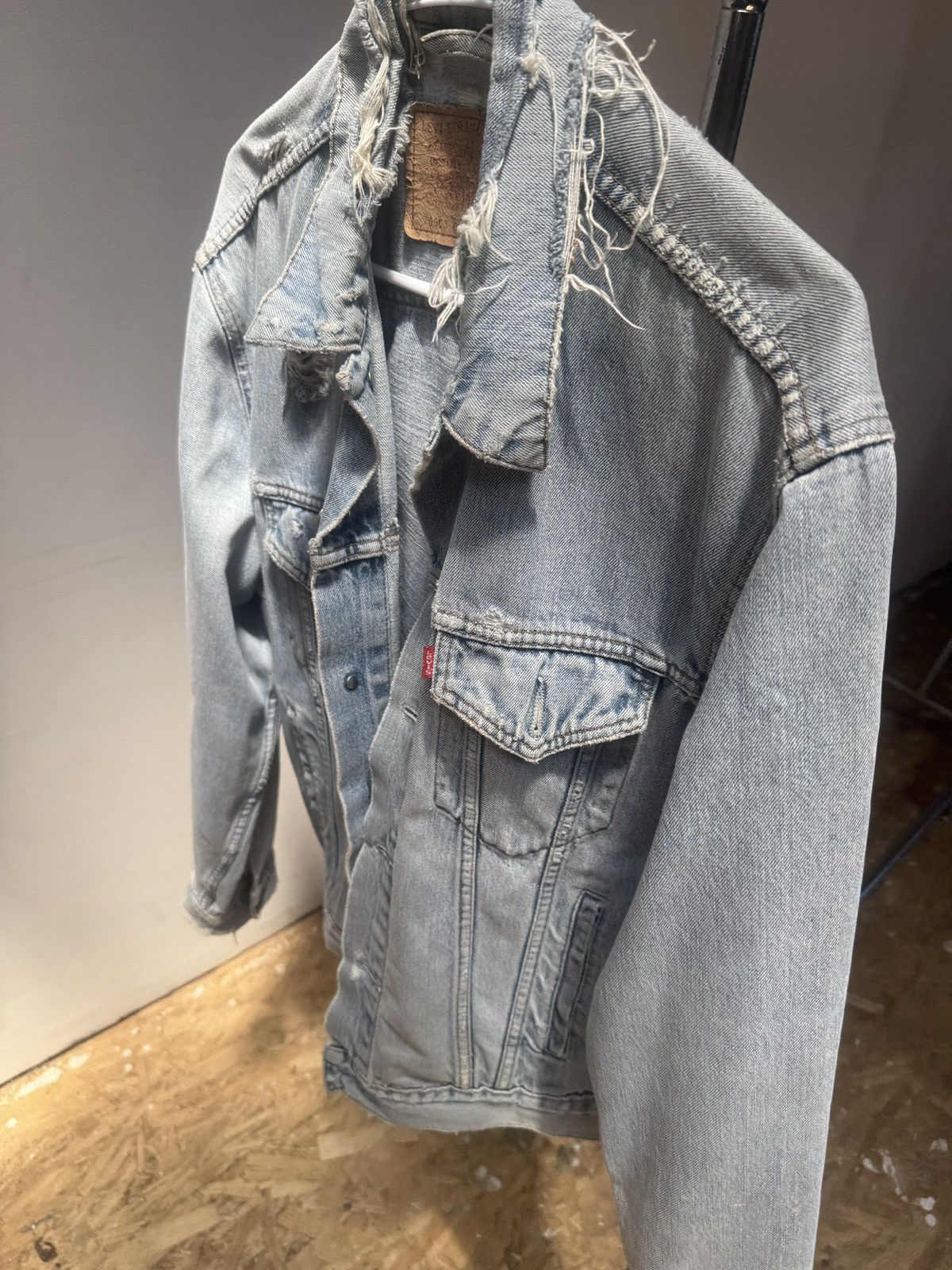 Levi's Vintage Clothing Levi’s Vintage Denim jacket (L) Size US L / EU 52-54 / 3 - 4 Thumbnail