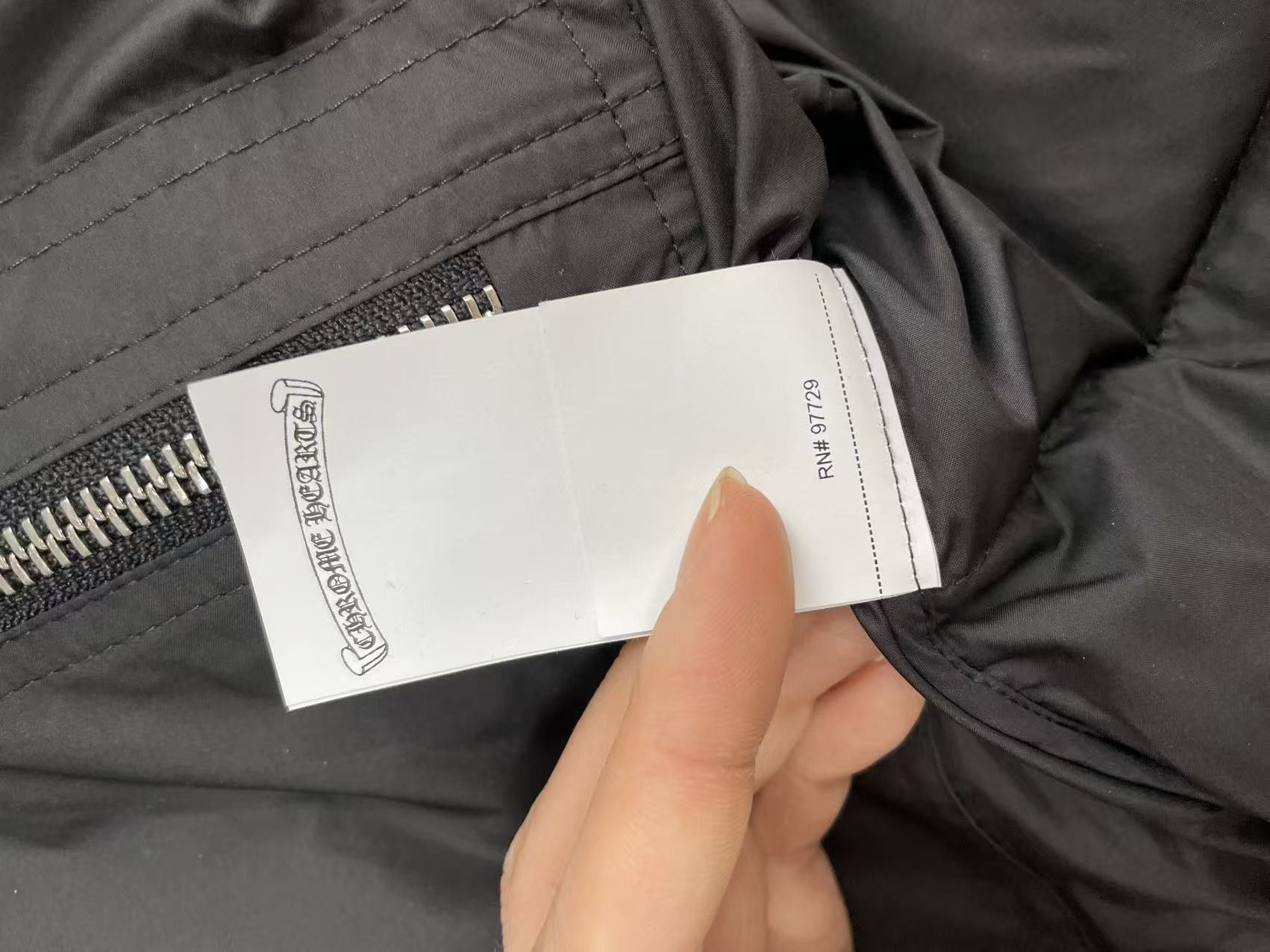 Chrome Hearts Chrome Hearts Tonal Monogram Cross Cropped Down Jacket Size S / US 4 / IT 40 - 13 Thumbnail