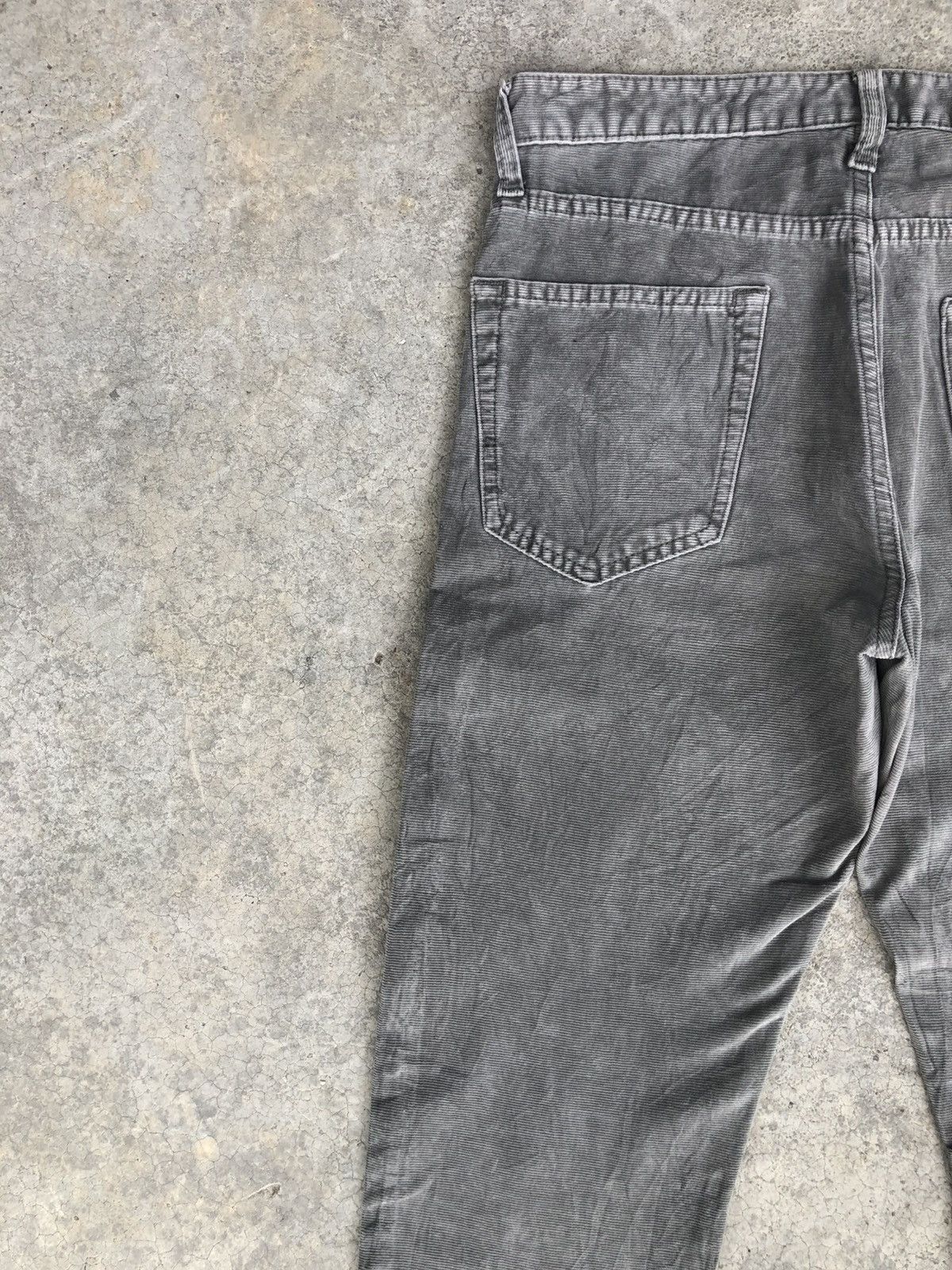 Undercover × Uniqlo Undercover x Uniqlo Distressed Jeans Skinny Jeans Size US 31 - 9 Thumbnail