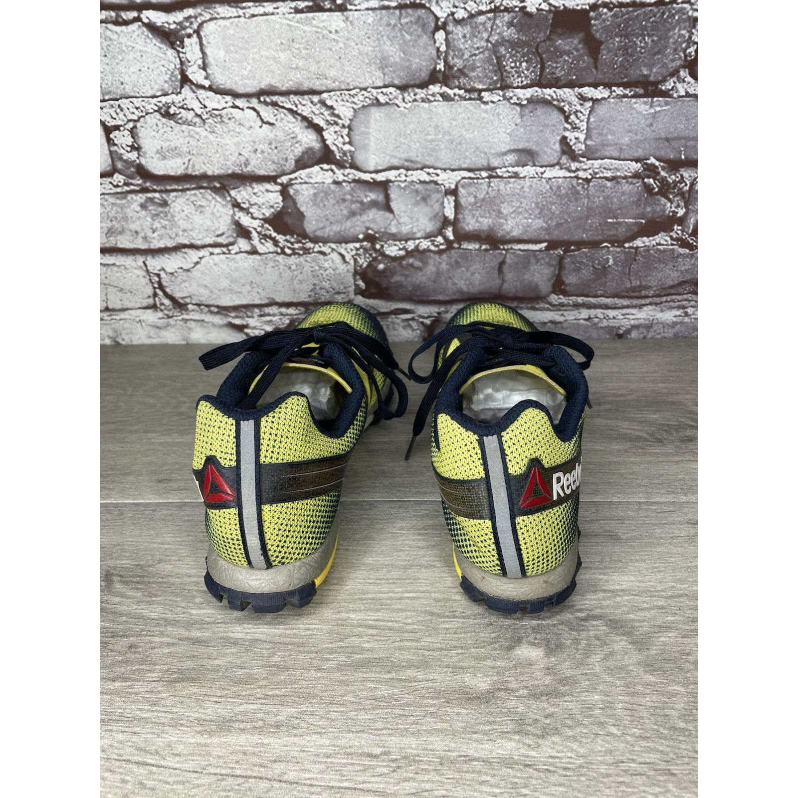 Reebok Reebok H20Drain DuraGrip FitFrame Black Neon Yellow Running Size US 7.5 / IT 37.5 - 22 Thumbnail