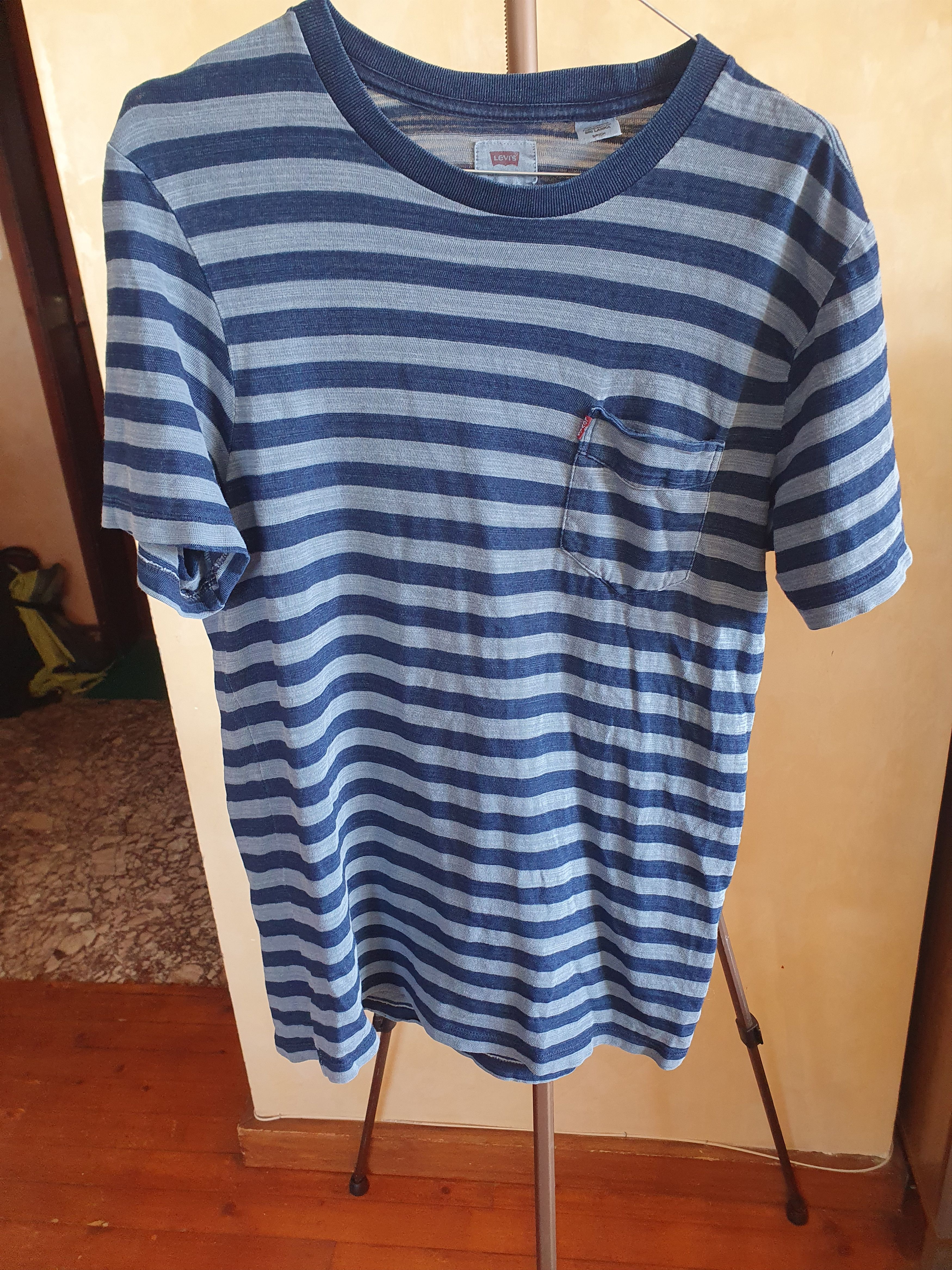 Levi's Levi's Red Tab Pocket t-shirt stripes sz S Size US S / EU 44-46 / 1 - 5 Thumbnail