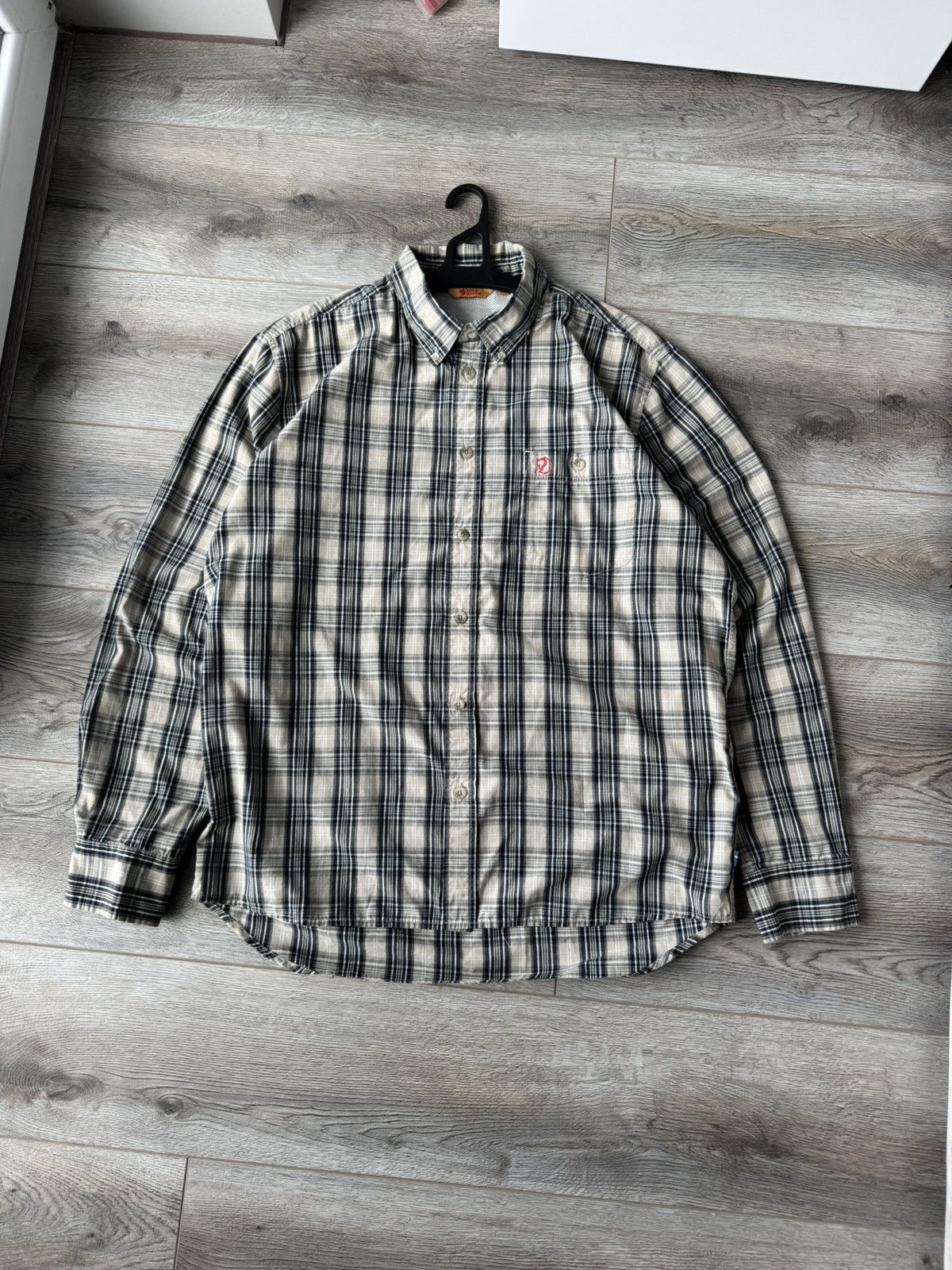 Fjallraven Fjallraven Checkered Plaid Long Sleeve Men's Shirt Size US L / EU 52-54 / 3 - 1 Thumbnail