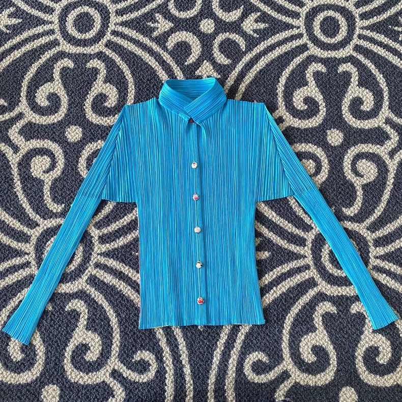 Issey Miyake Issey Miyake Blue Fuwa pleated long-sleeved shirt Size L / US 10 / IT 46 - 2 Thumbnail