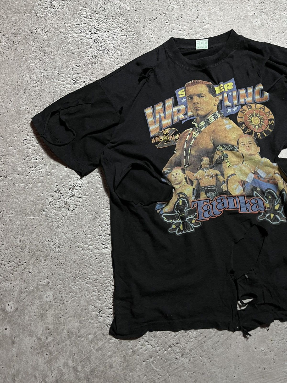Vintage × WWE × WWF FULL DESTROYED Vintage 90s Tatanka WWE WWF Wrestling T shirt Size US XXL / EU 58 / 5 - 3 Thumbnail