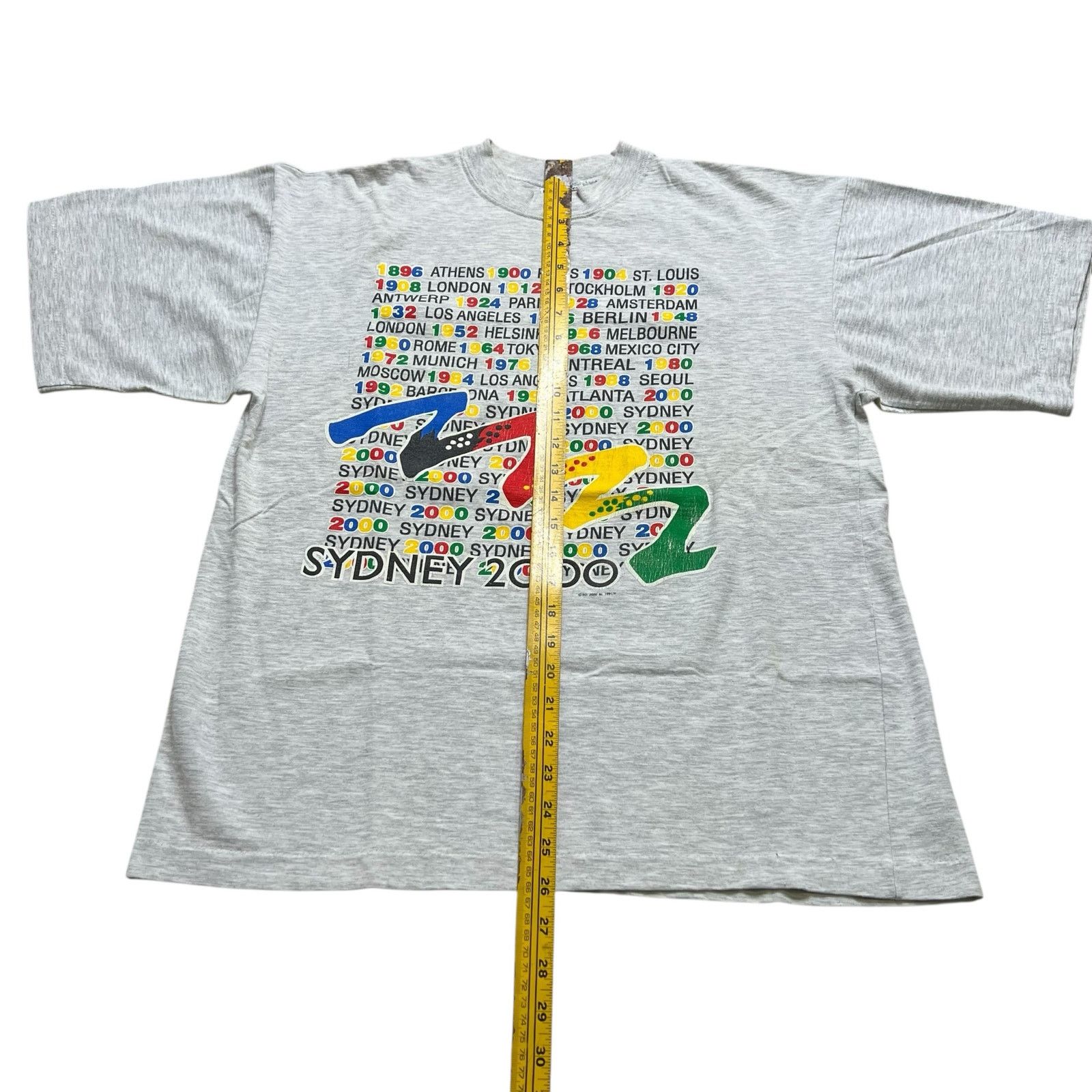Vintage Vintage Sydney 2000 Olympics T-Shirt XL Made Australia ISC Size US XL / EU 56 / 4 - 6 Thumbnail