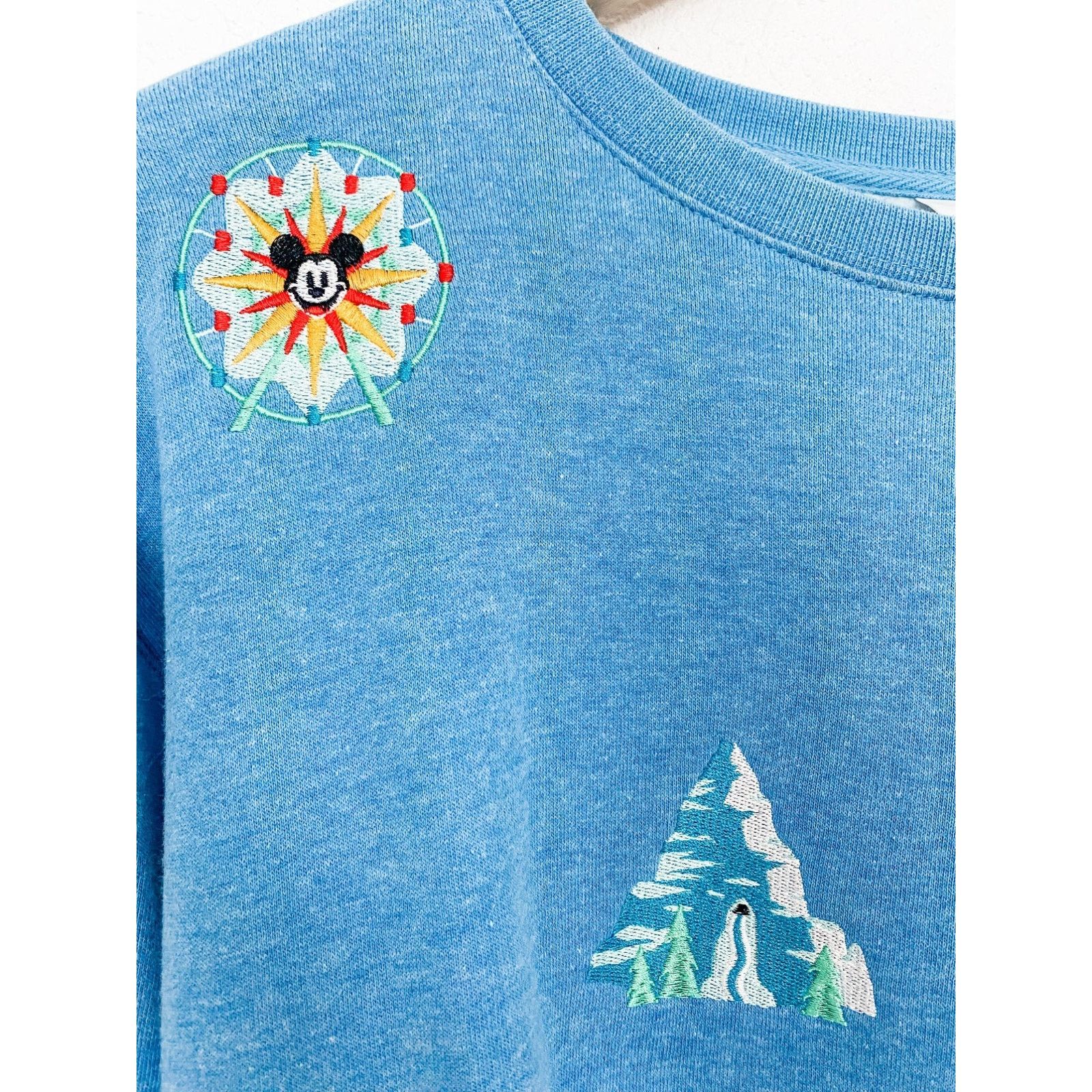 Disney Disneyland Embroidered Park Icons Sweatshirt Bl Unisex 2XL Size US XXL / EU 58 / 5 - 3 Thumbnail