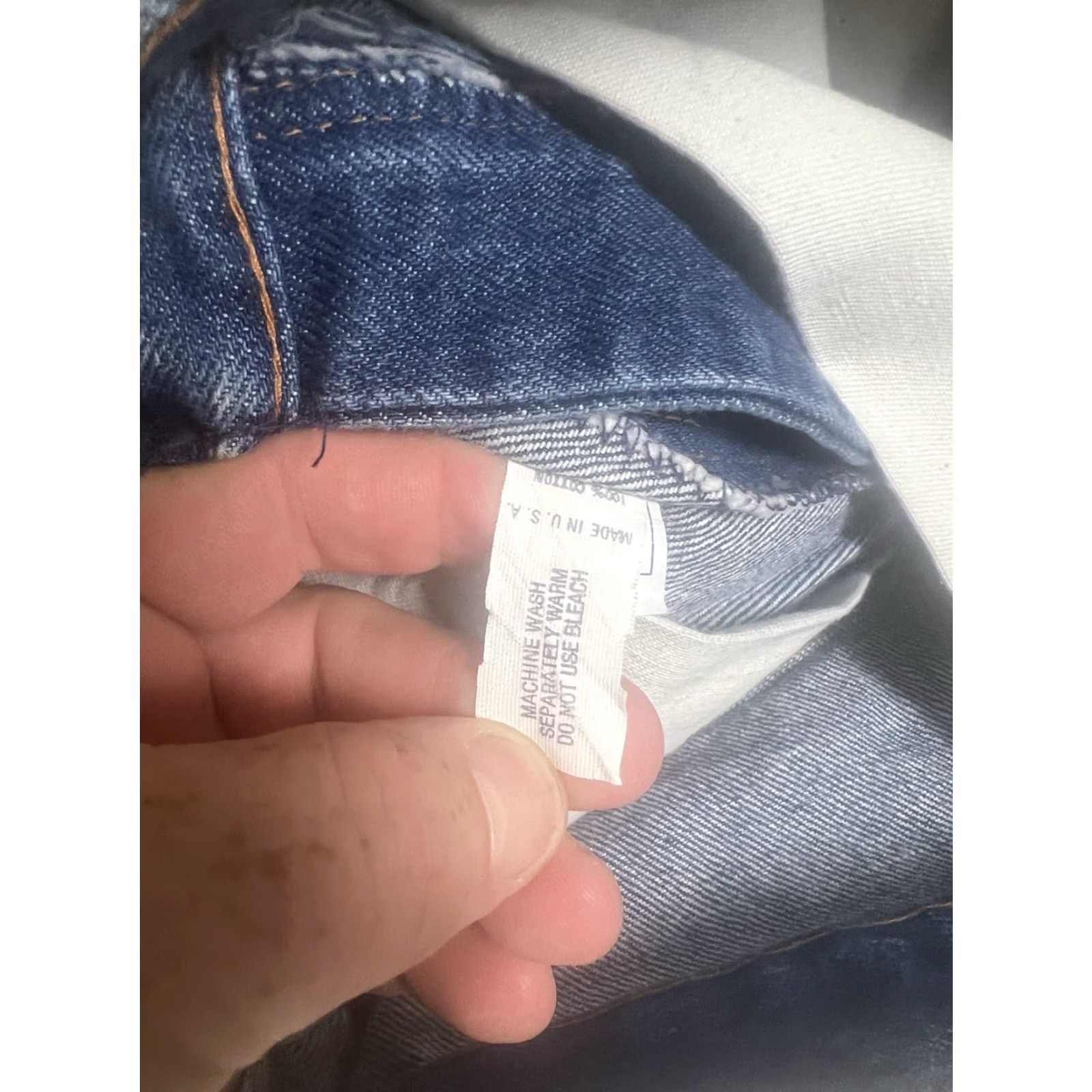 Vintage VINTAGE OshKosh B'Gosh Blue Denim Jeans Men 25x30 Slim/Regular 5-Pocket Rock USA 90s City Logo Belted Straight Breakfast? Size US 26 / EU 42 - 4 Thumbnail