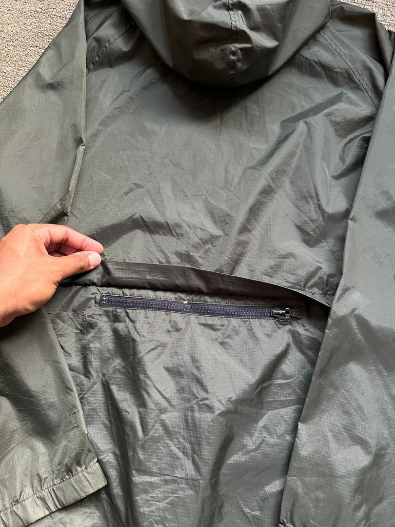 Other × Uniqlo UNQILO PACKABLE WINDBREAKER JACKET Size US L / EU 52-54 / 3 - 5 Thumbnail