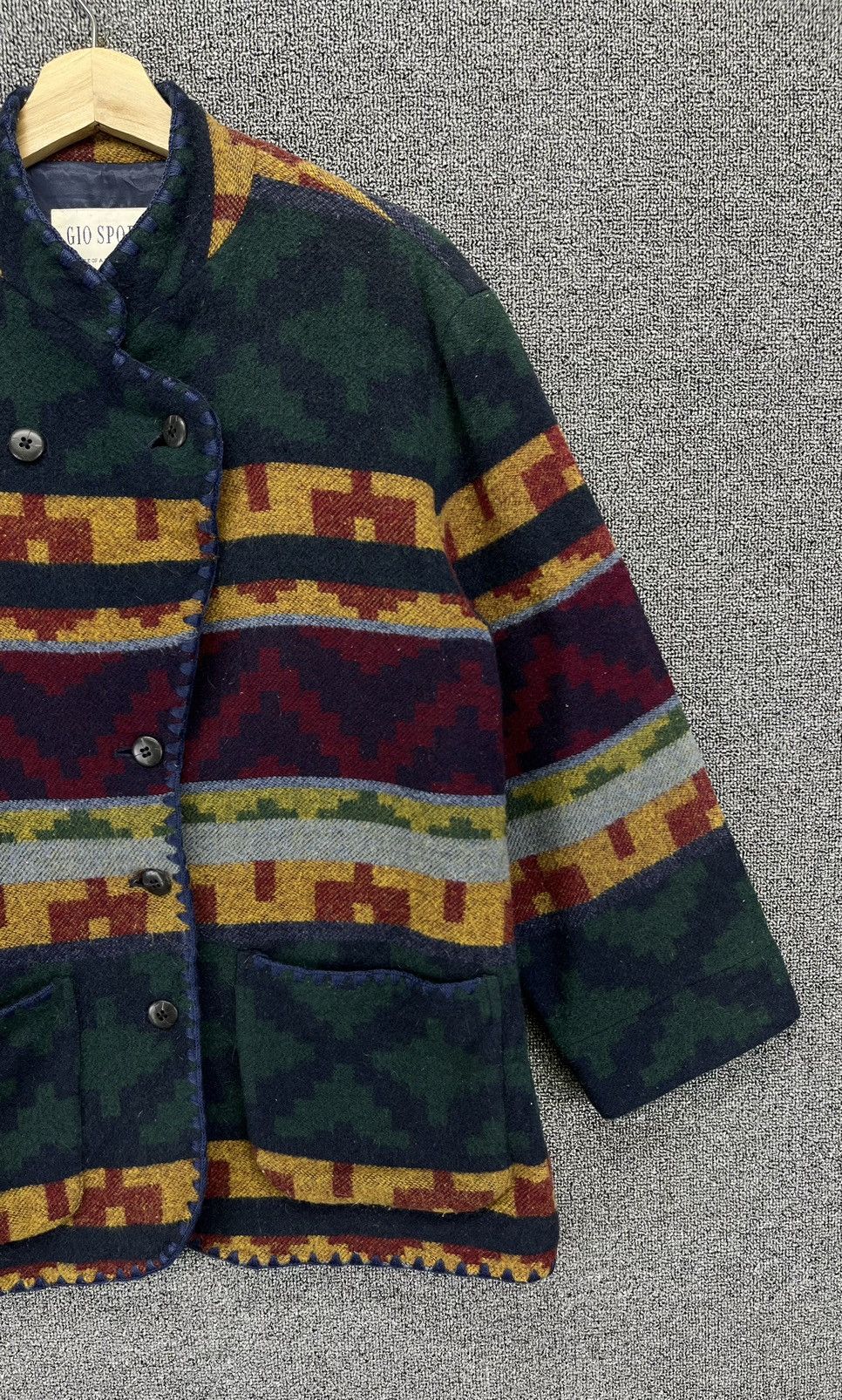 Japanese Brand Vintage Gio Sport Native Navajo Wool Jacket Size L / US 10 / IT 46 - 4 Thumbnail
